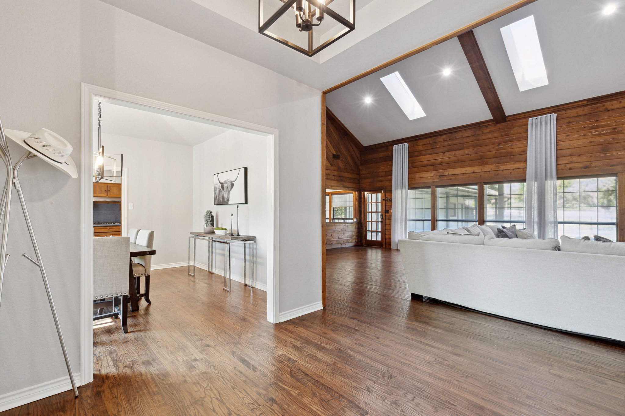 1595 Pearson Lane 