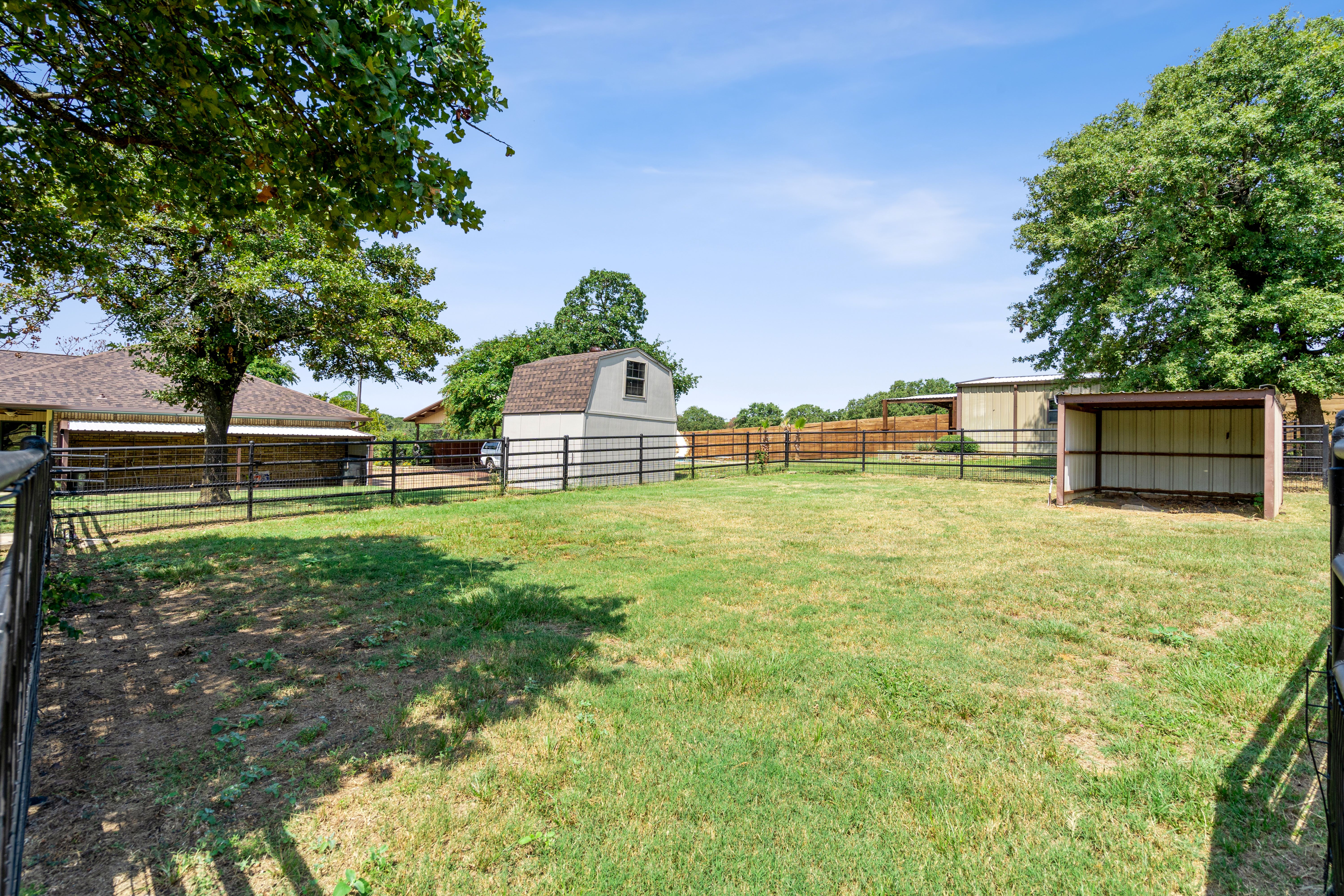 1595 Pearson Lane 