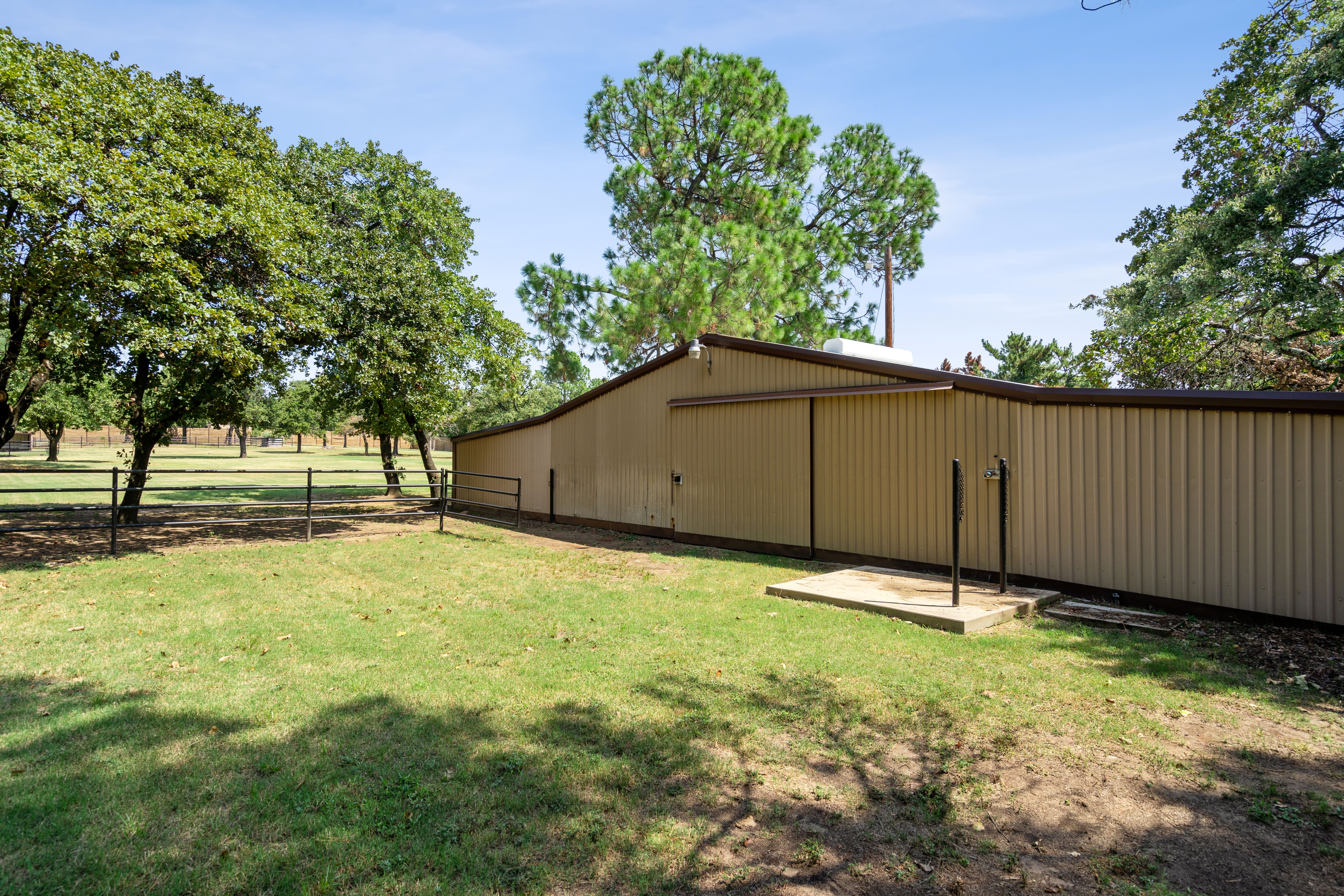 1595 Pearson Lane 