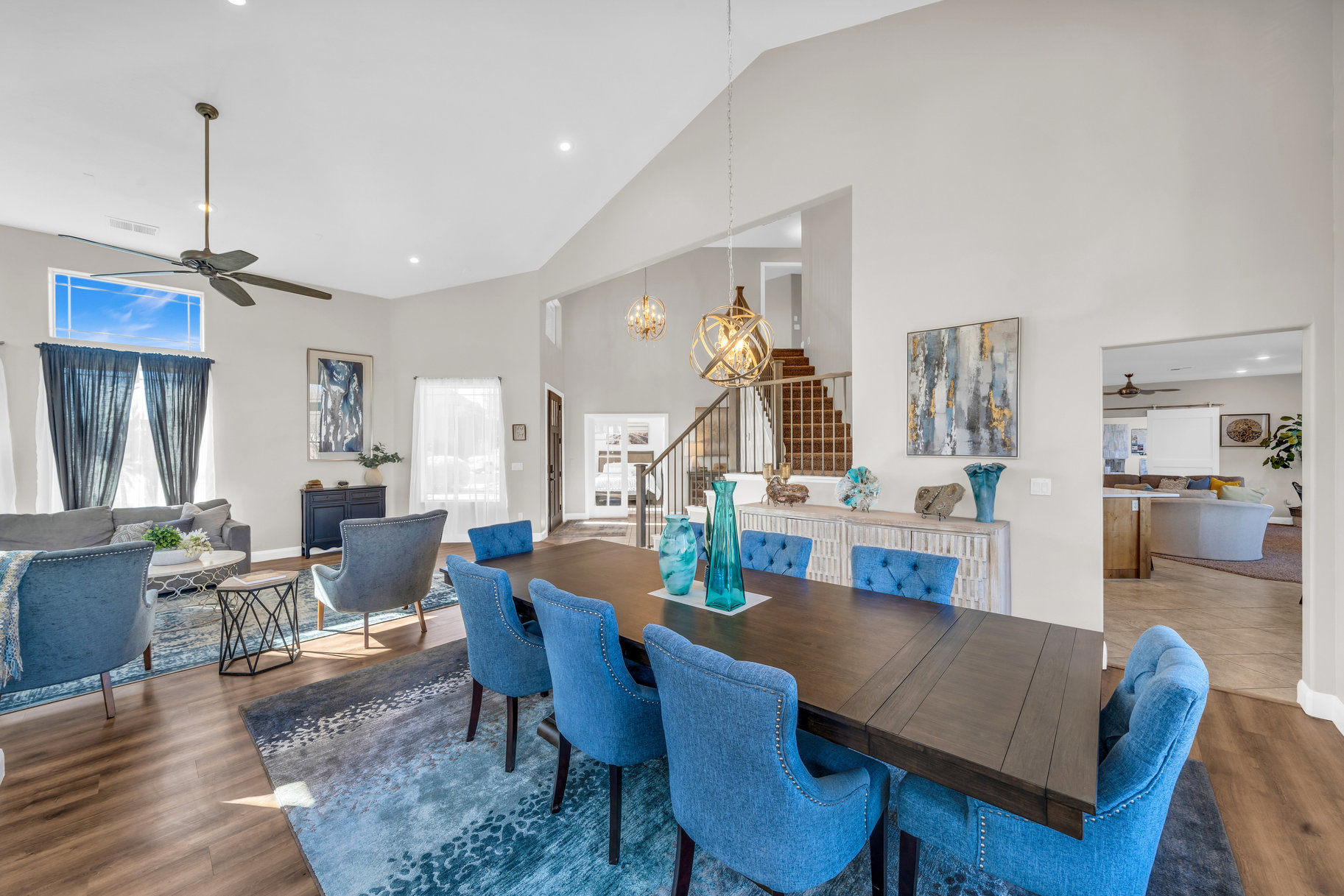 284 W Pebble Drive 