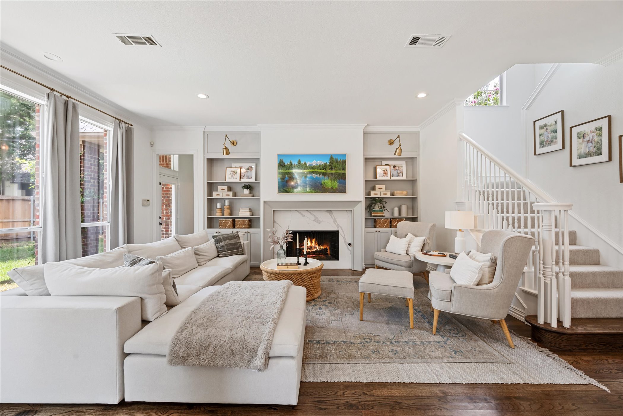 1005 Lake Forest Drive 