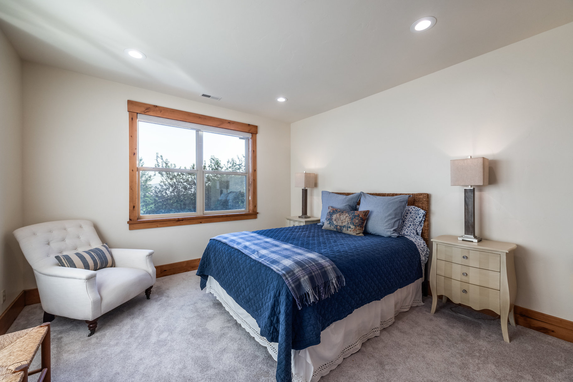 4315 E Lake Creek Farms Road 