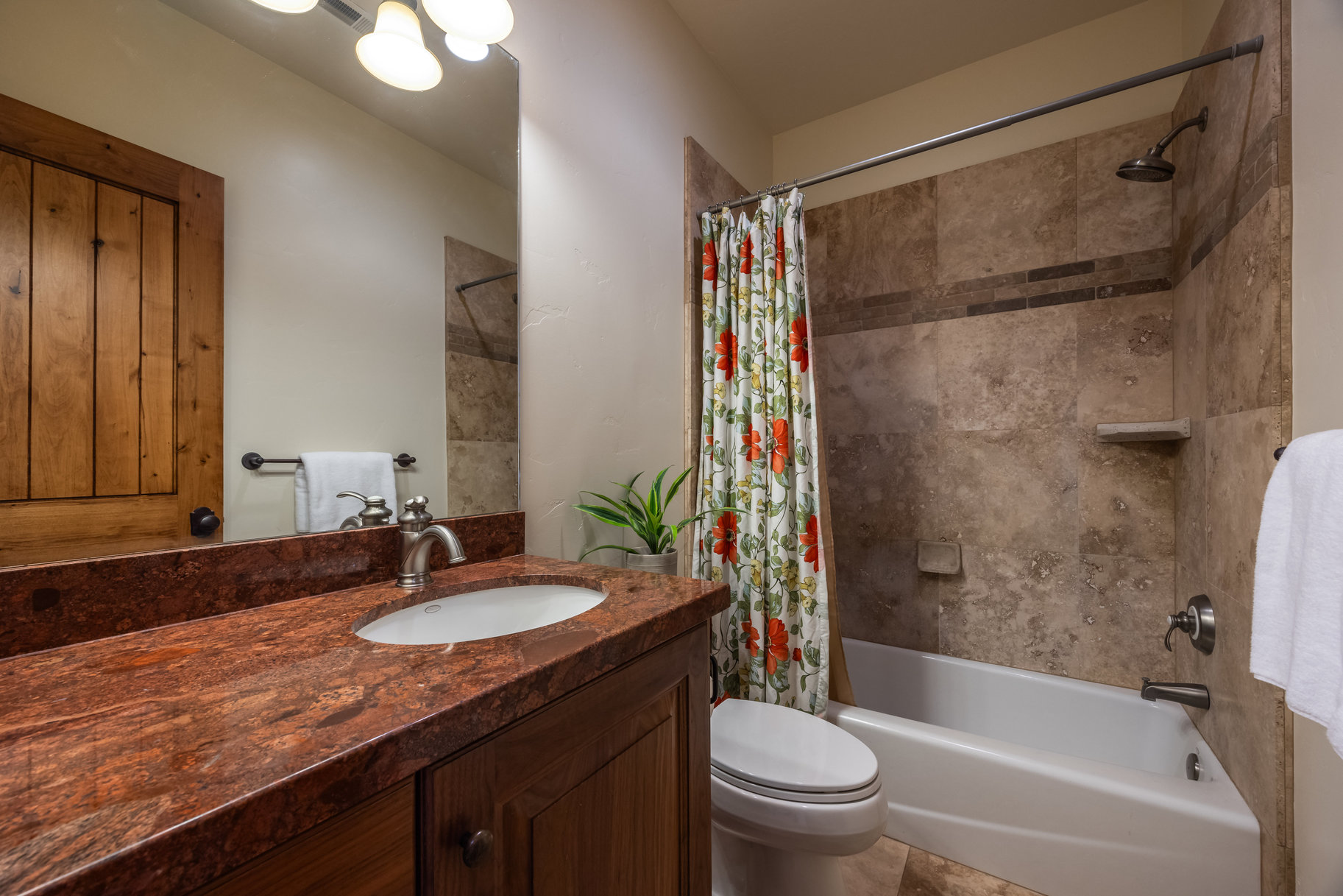 4315 E Lake Creek Farms Road 