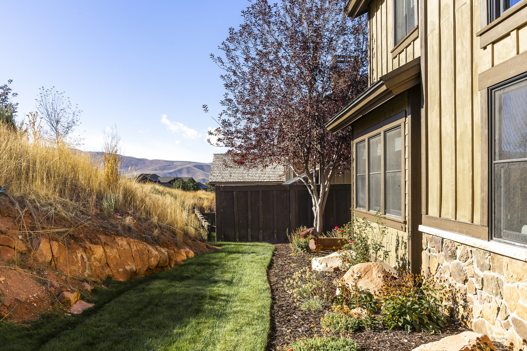 254 N Abajo Peak Way 