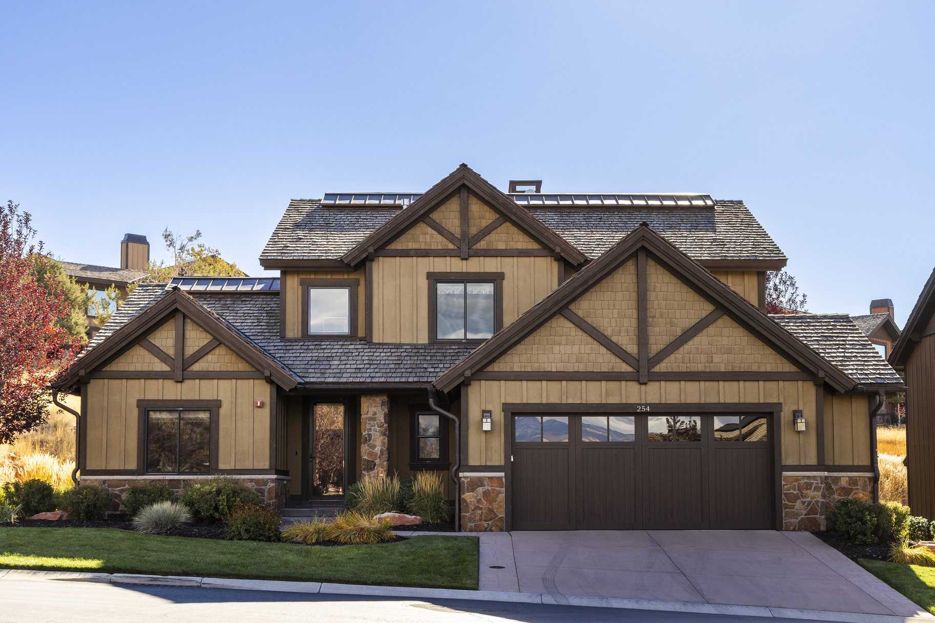 254 N Abajo Peak Way 