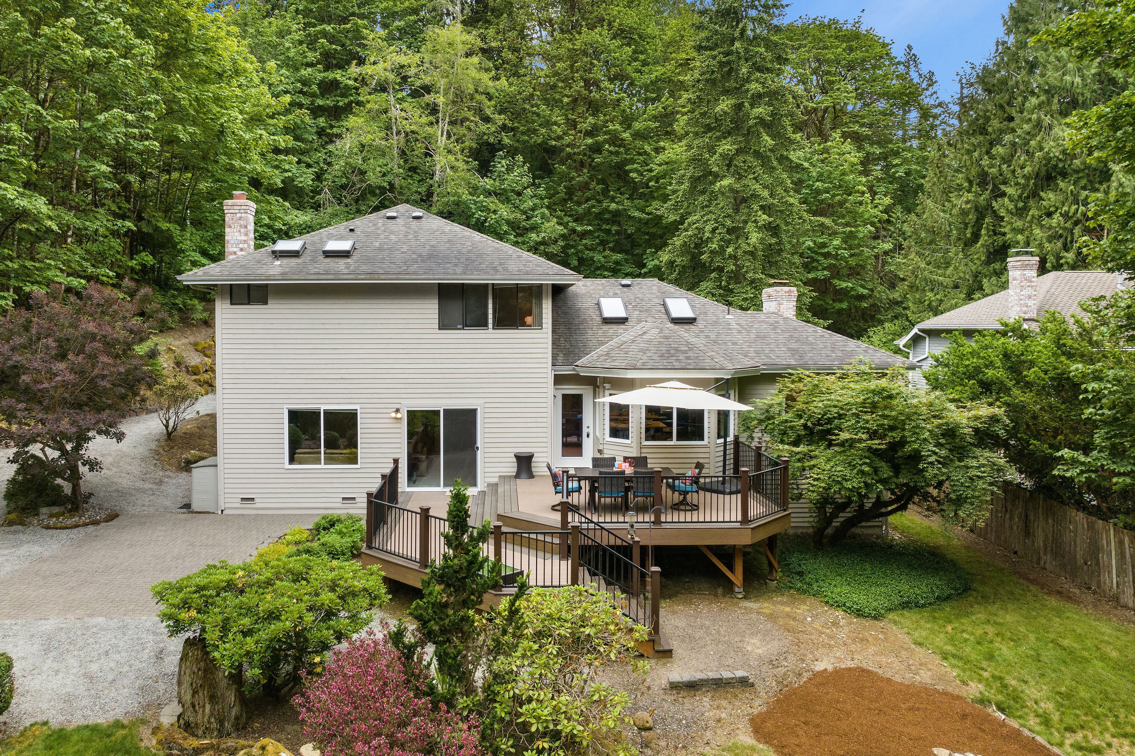 236 217th Ave NE 