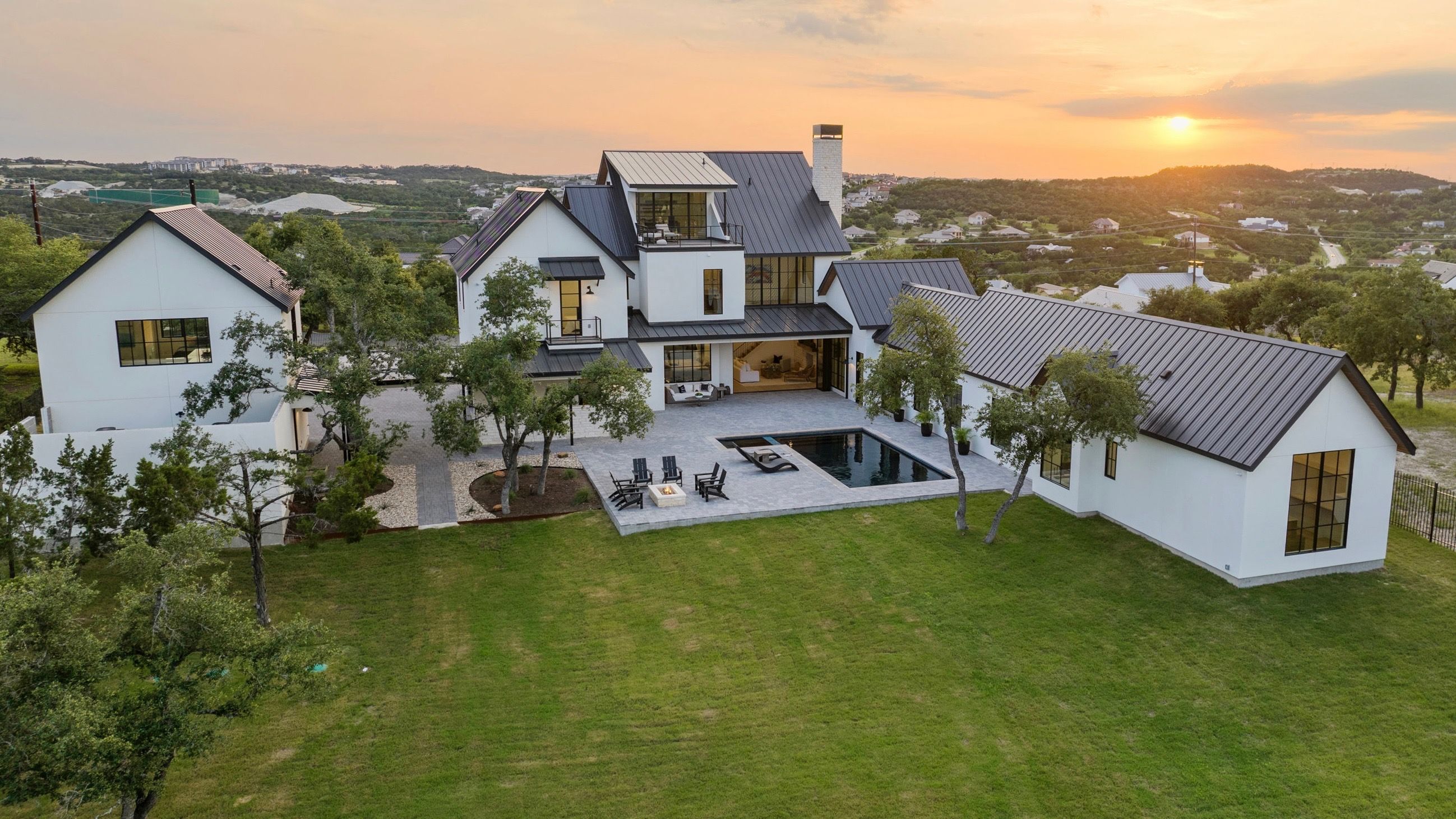 4405 Hennig Drive 
