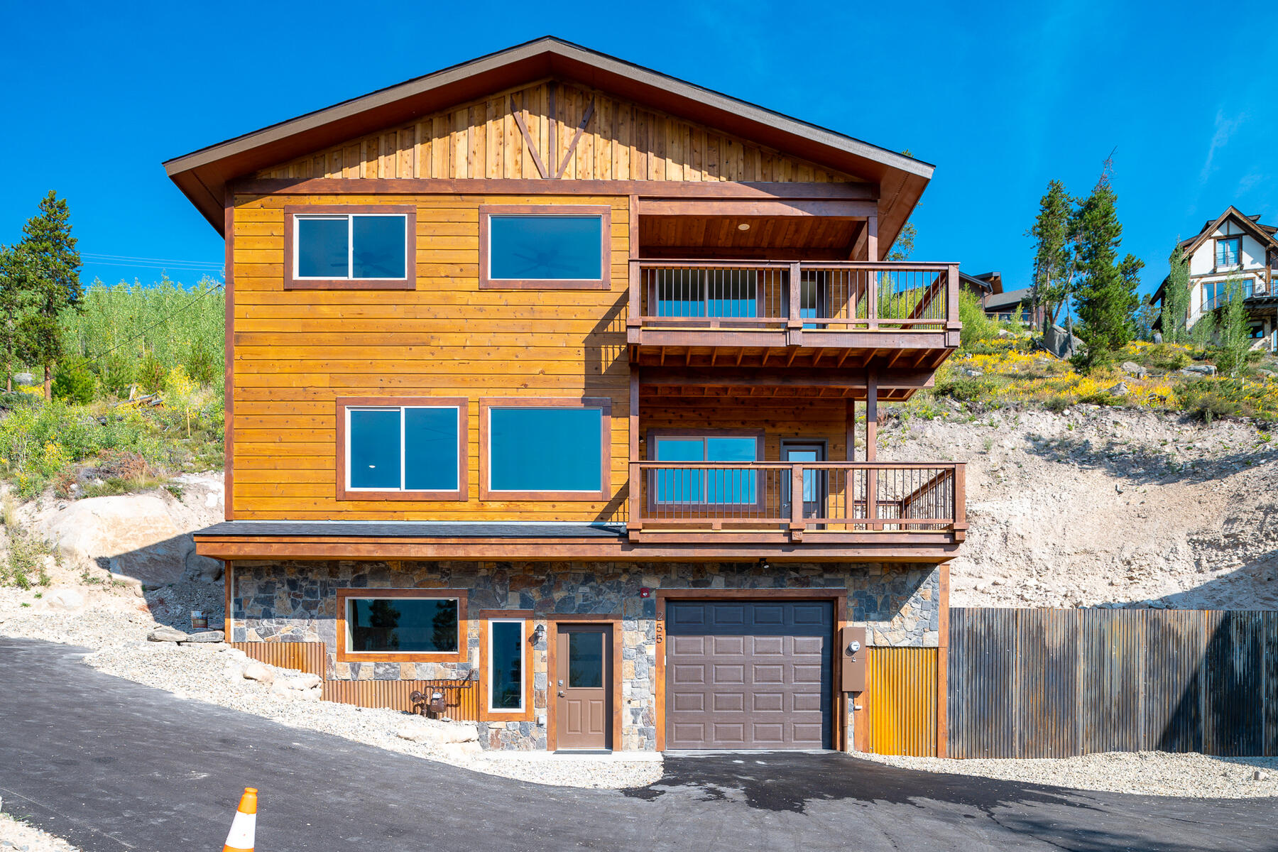 255 Shadow View Ln. 