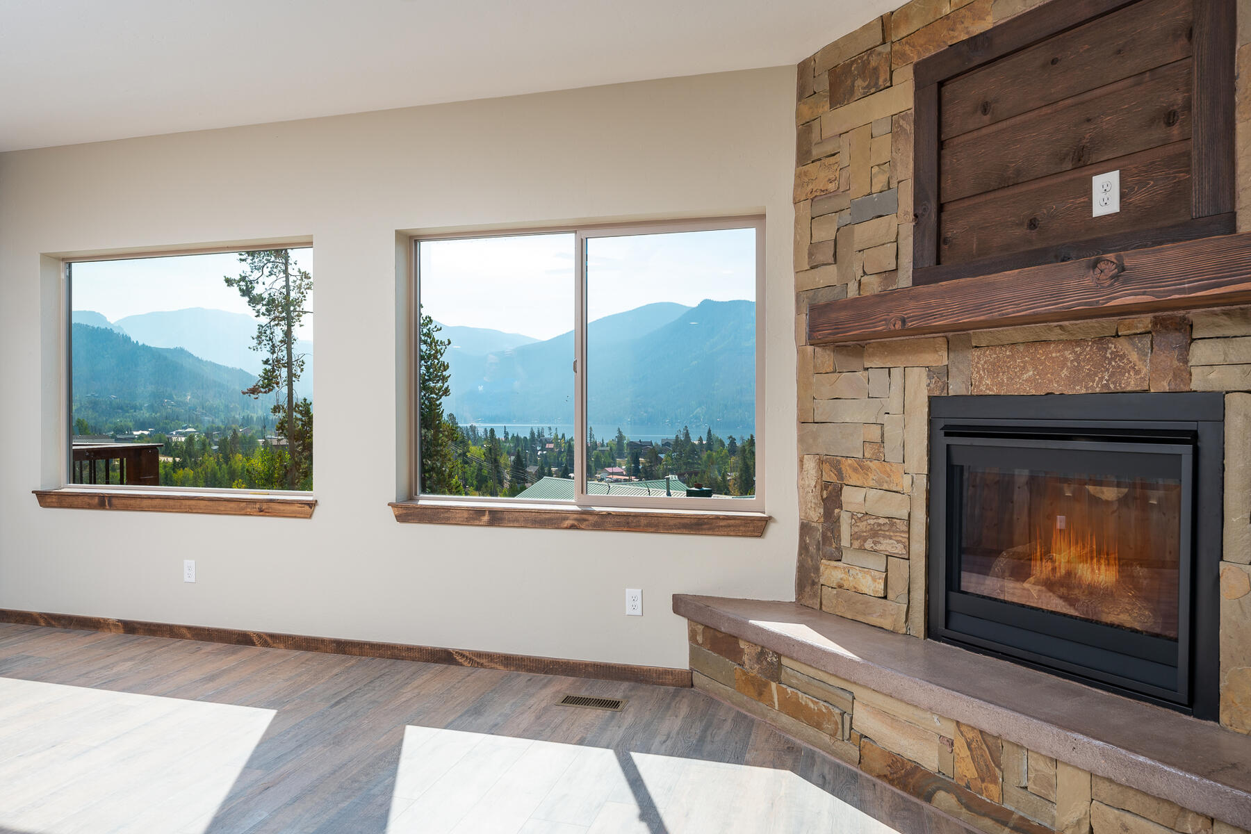 255 Shadow View Ln. 