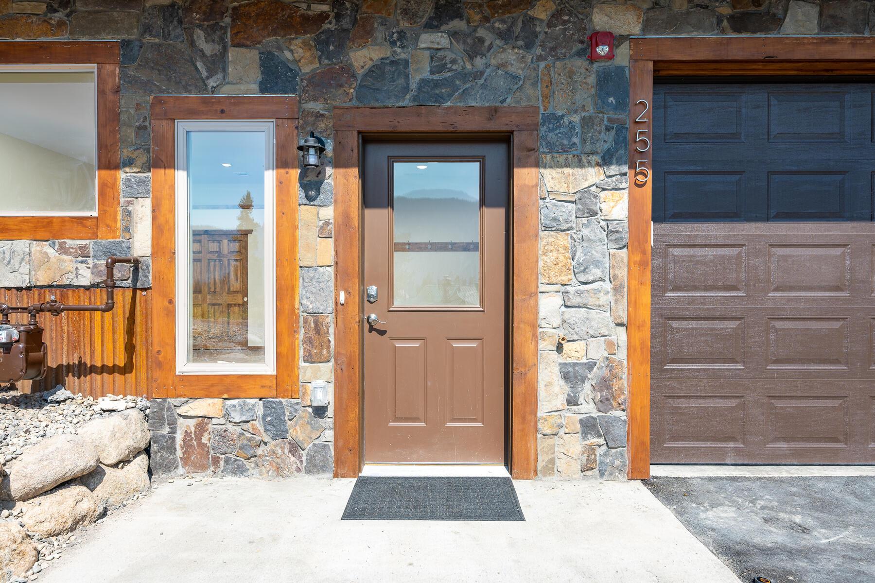 255 Shadow View Ln. 