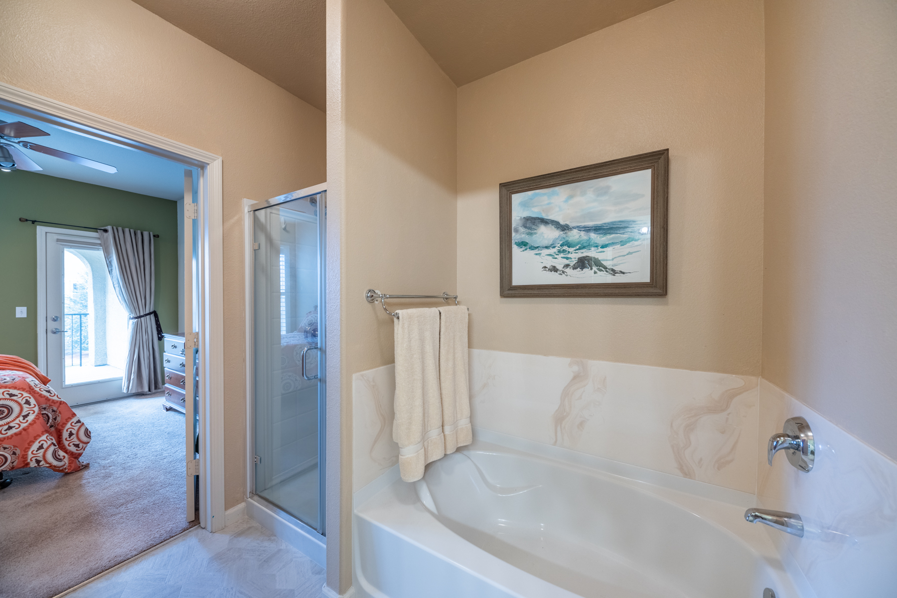 9050 Double R Blvd #622