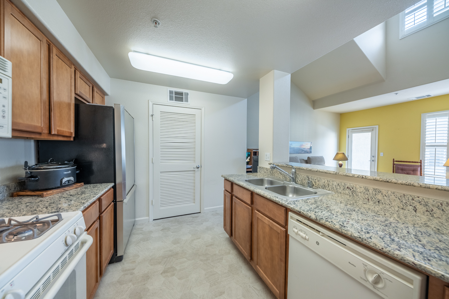 9050 Double R Blvd #622