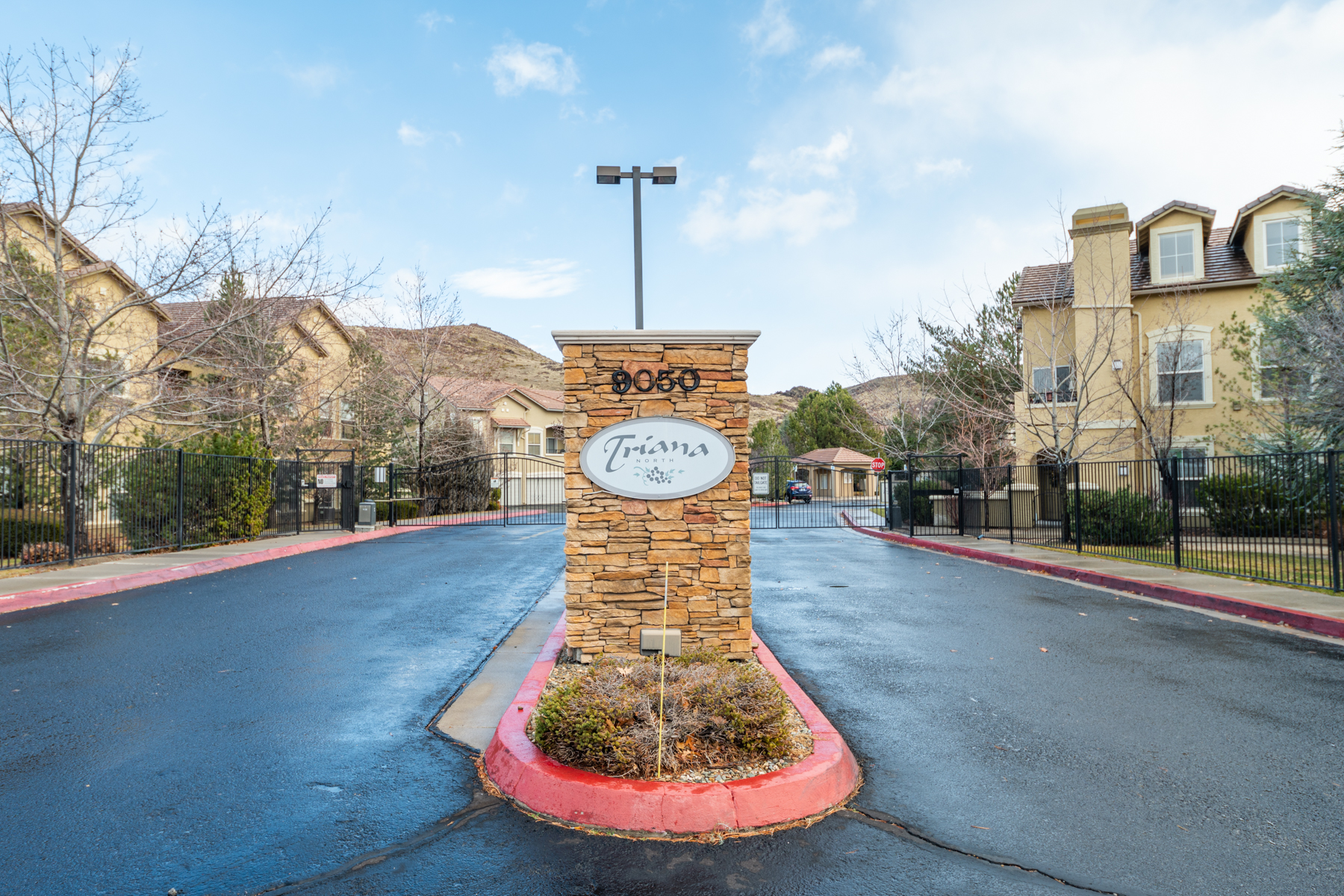 9050 Double R Blvd #622