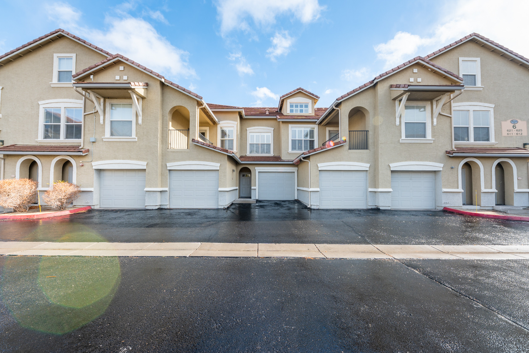 9050 Double R Blvd #622