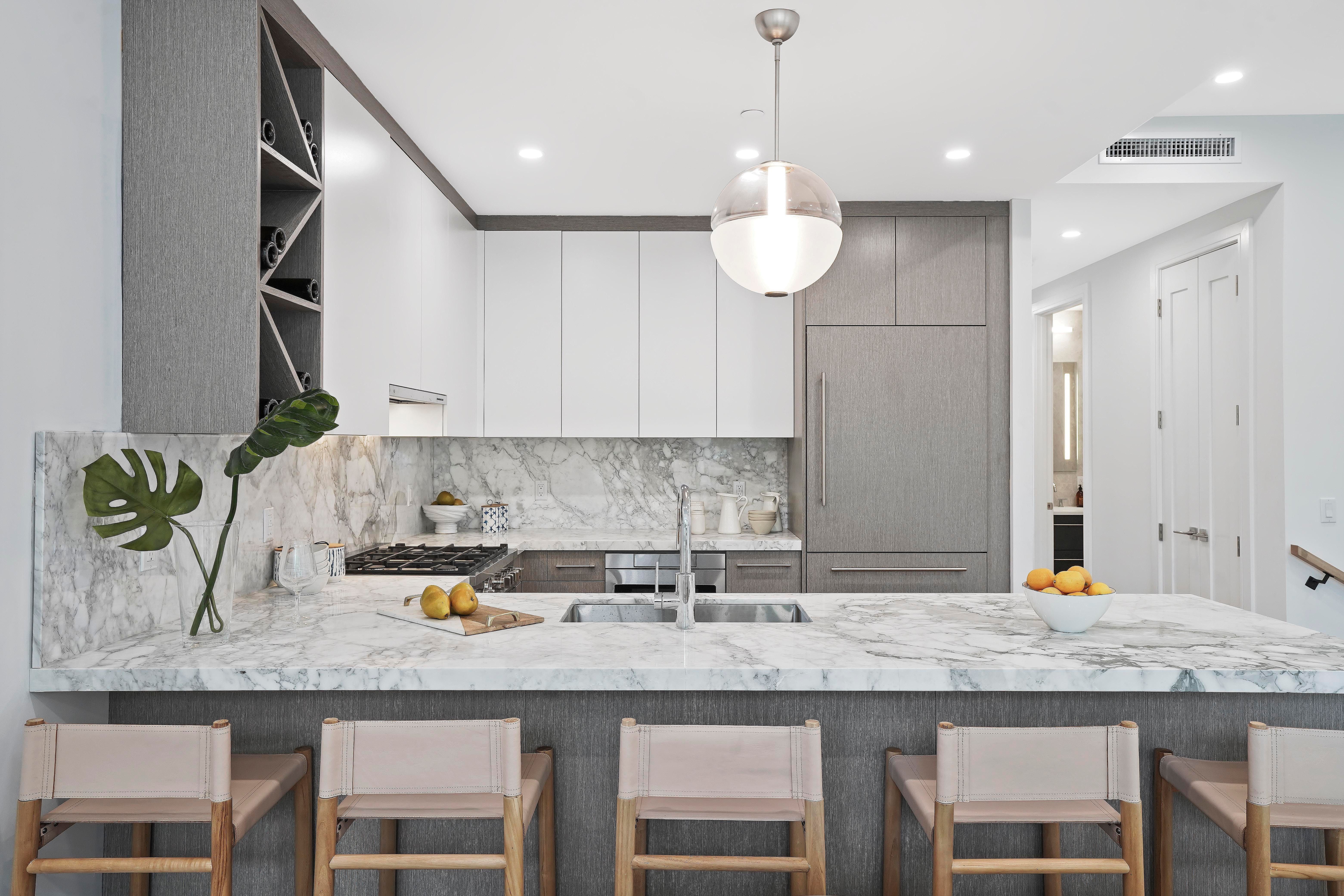 1712 10th Ave. 1c 