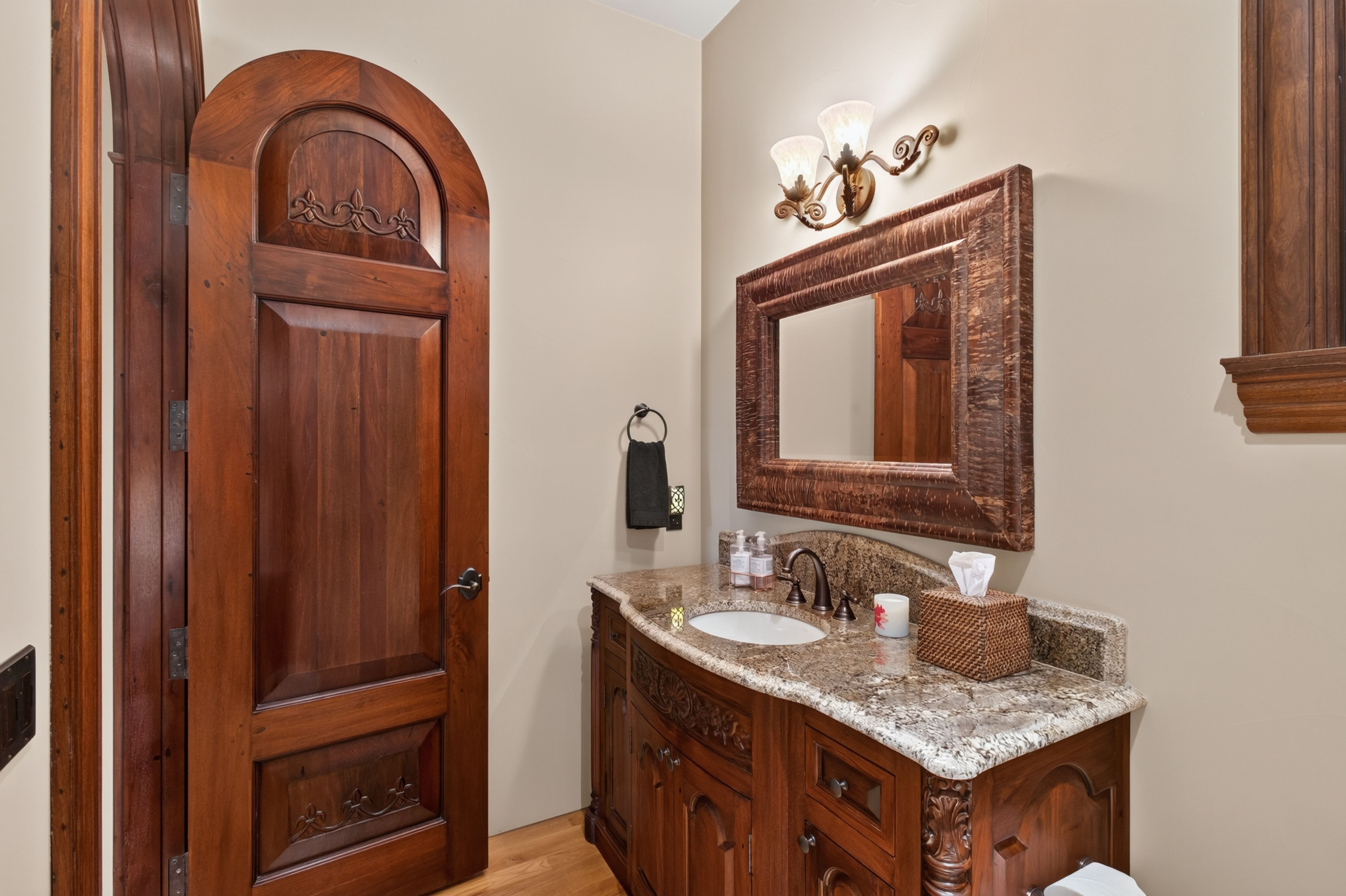 1125 Northwood Court