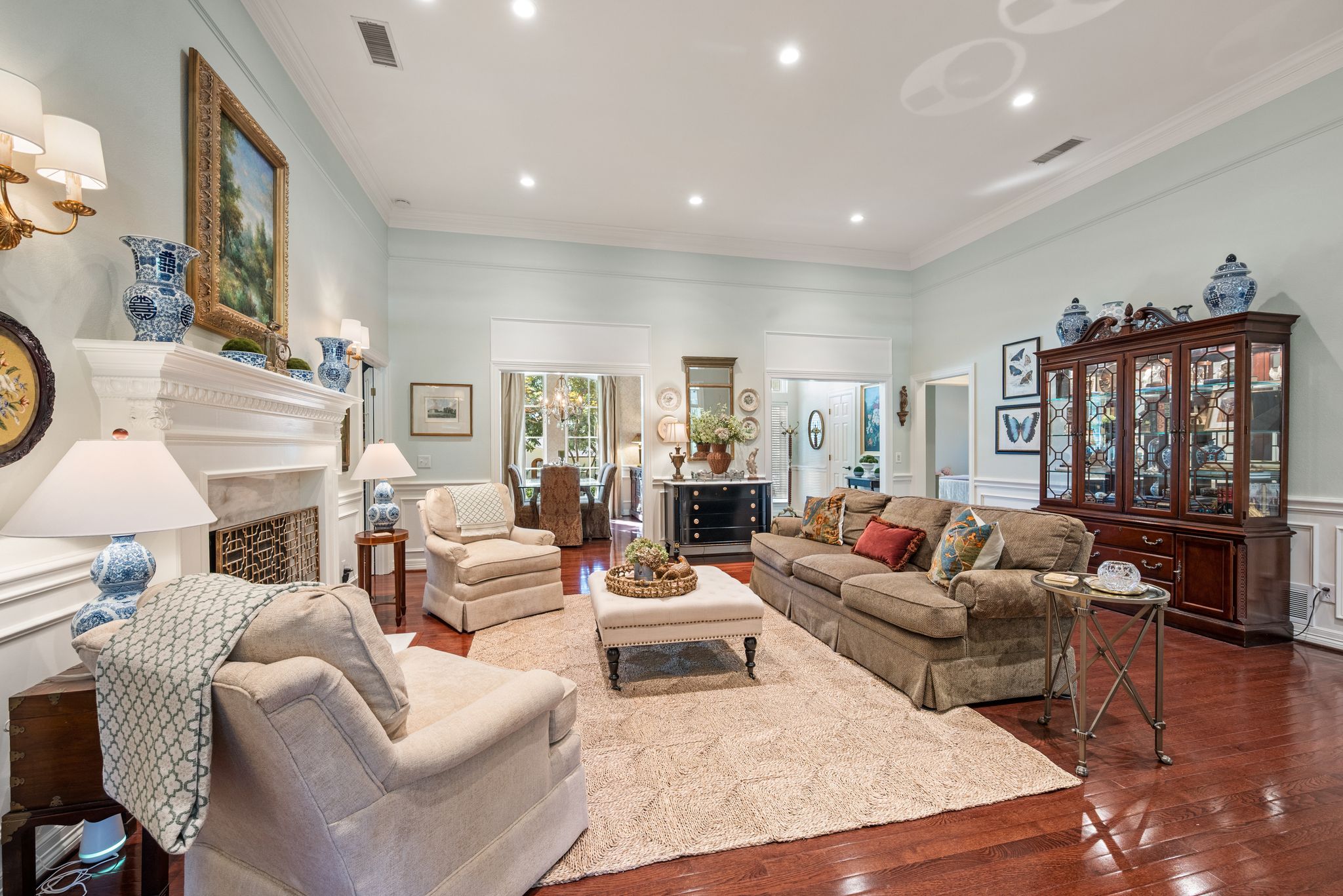 1104 Garry Lynne Drive 