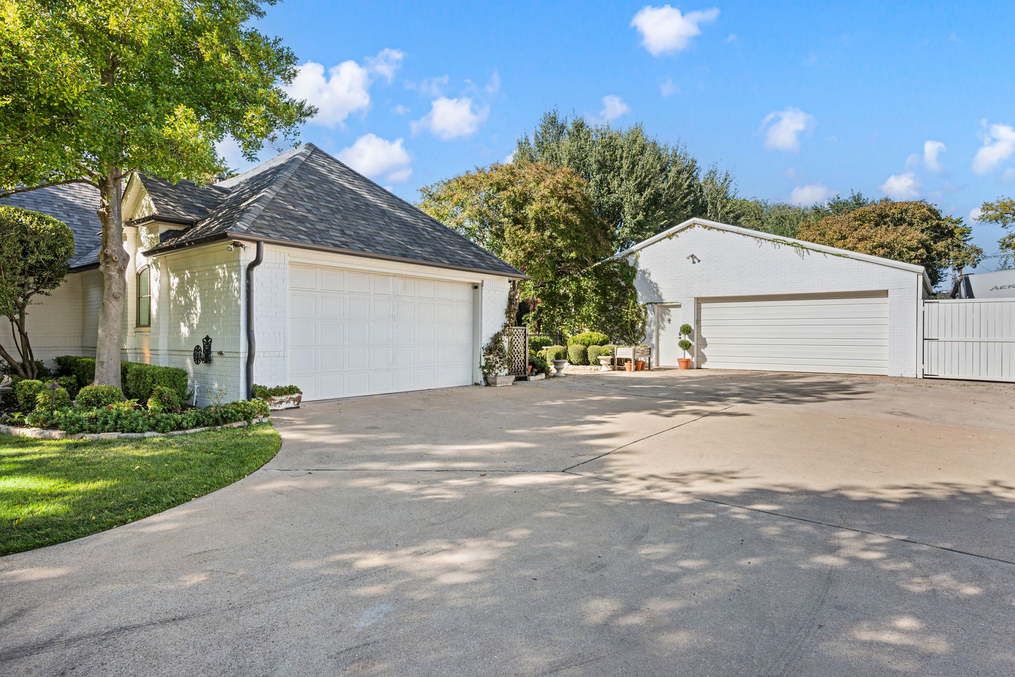 1104 Garry Lynne Drive 