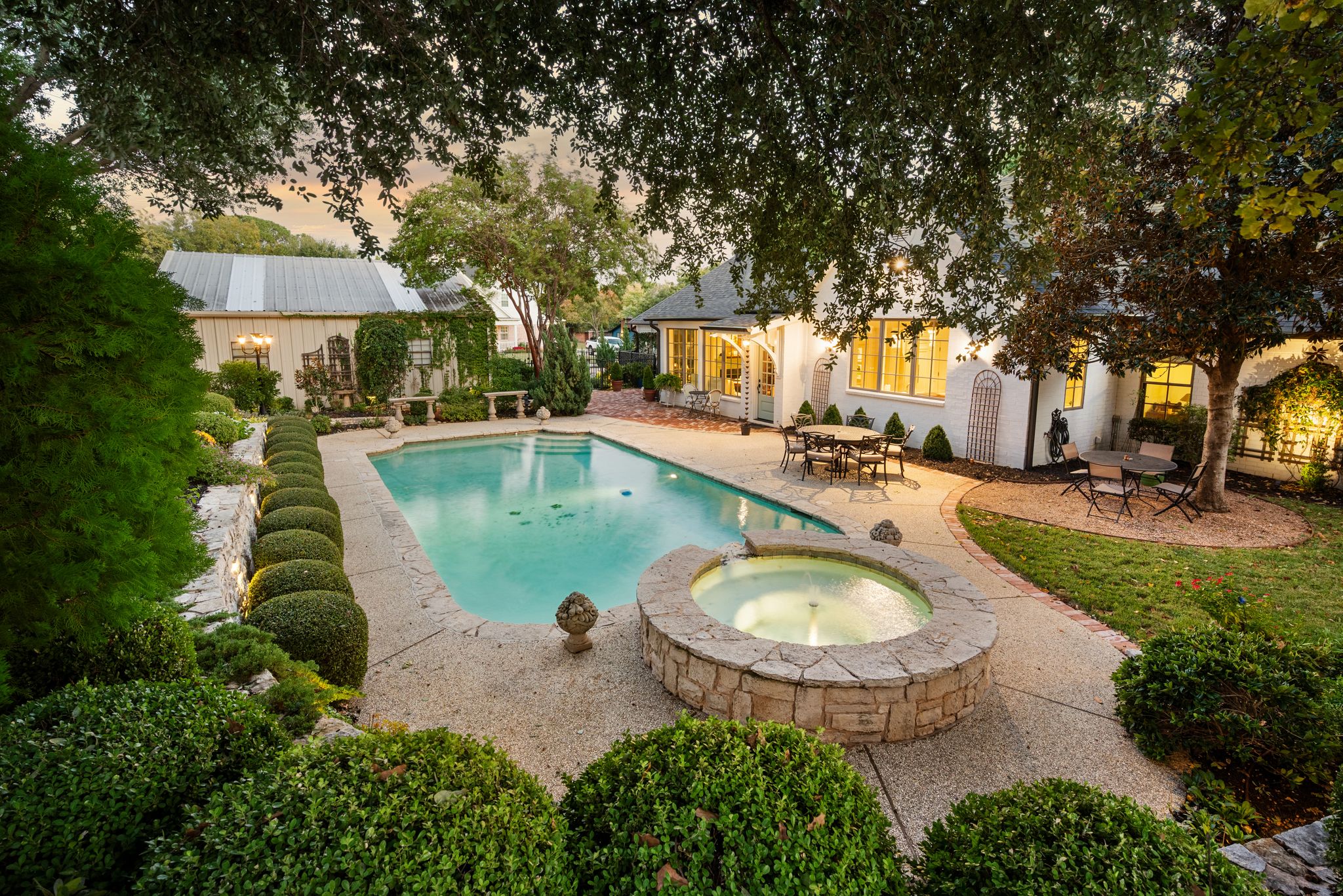 1104 Garry Lynne Drive 