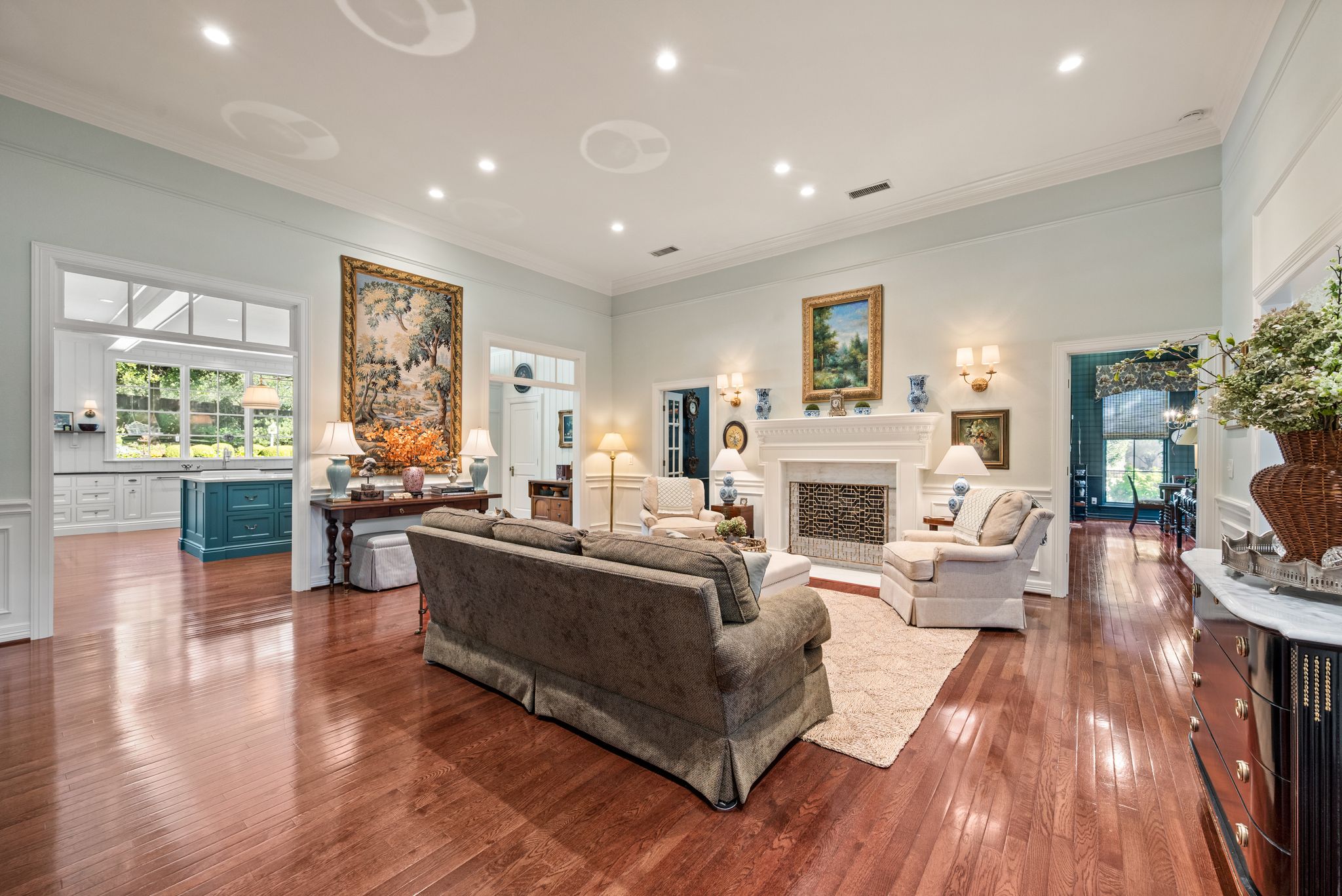 1104 Garry Lynne Drive 