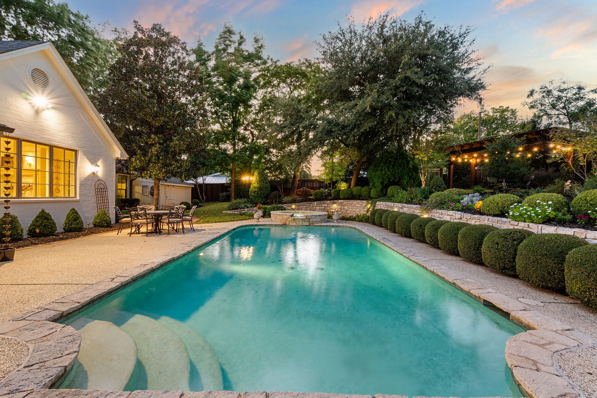 1104 Garry Lynne Drive 