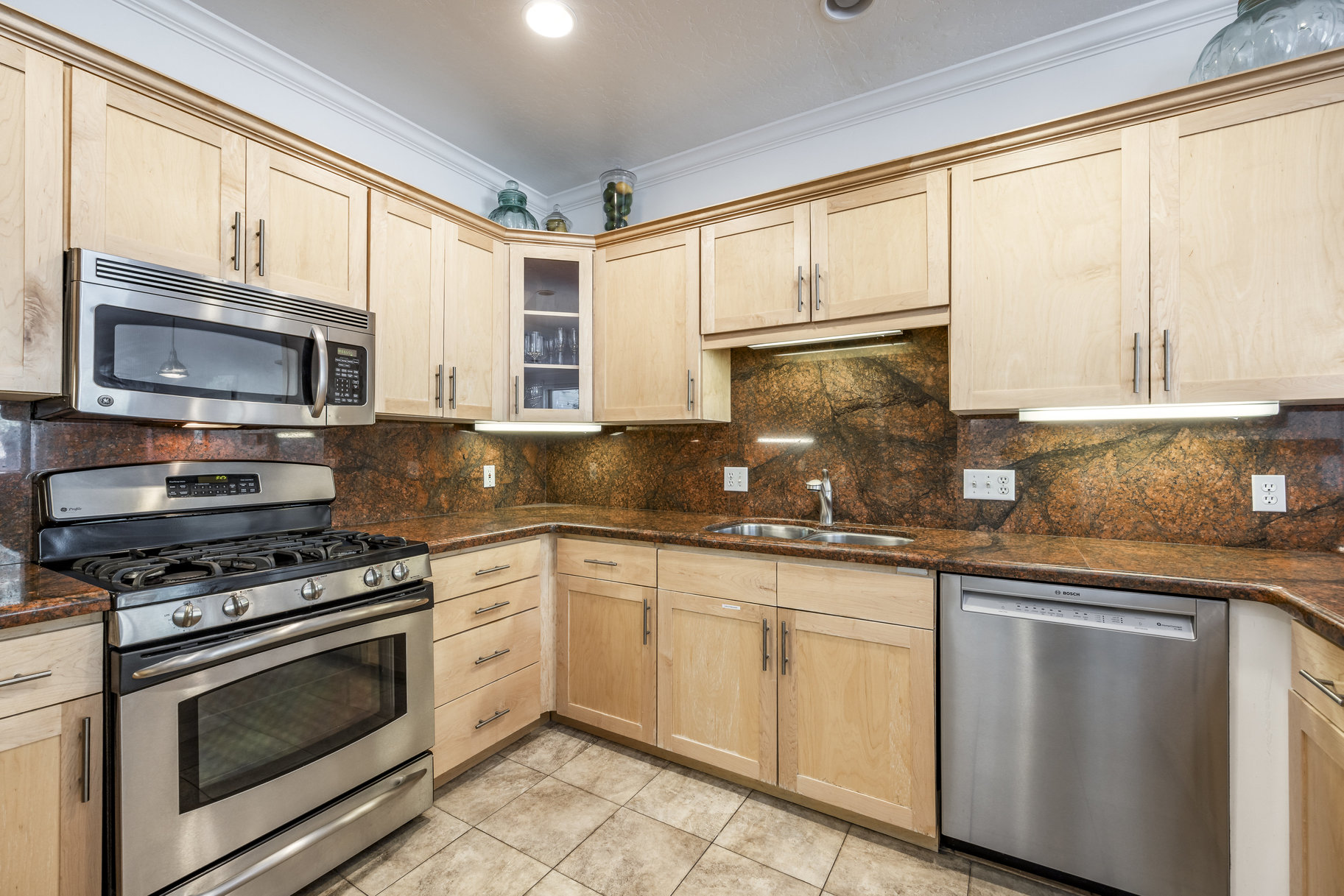 125 Daly Avenue