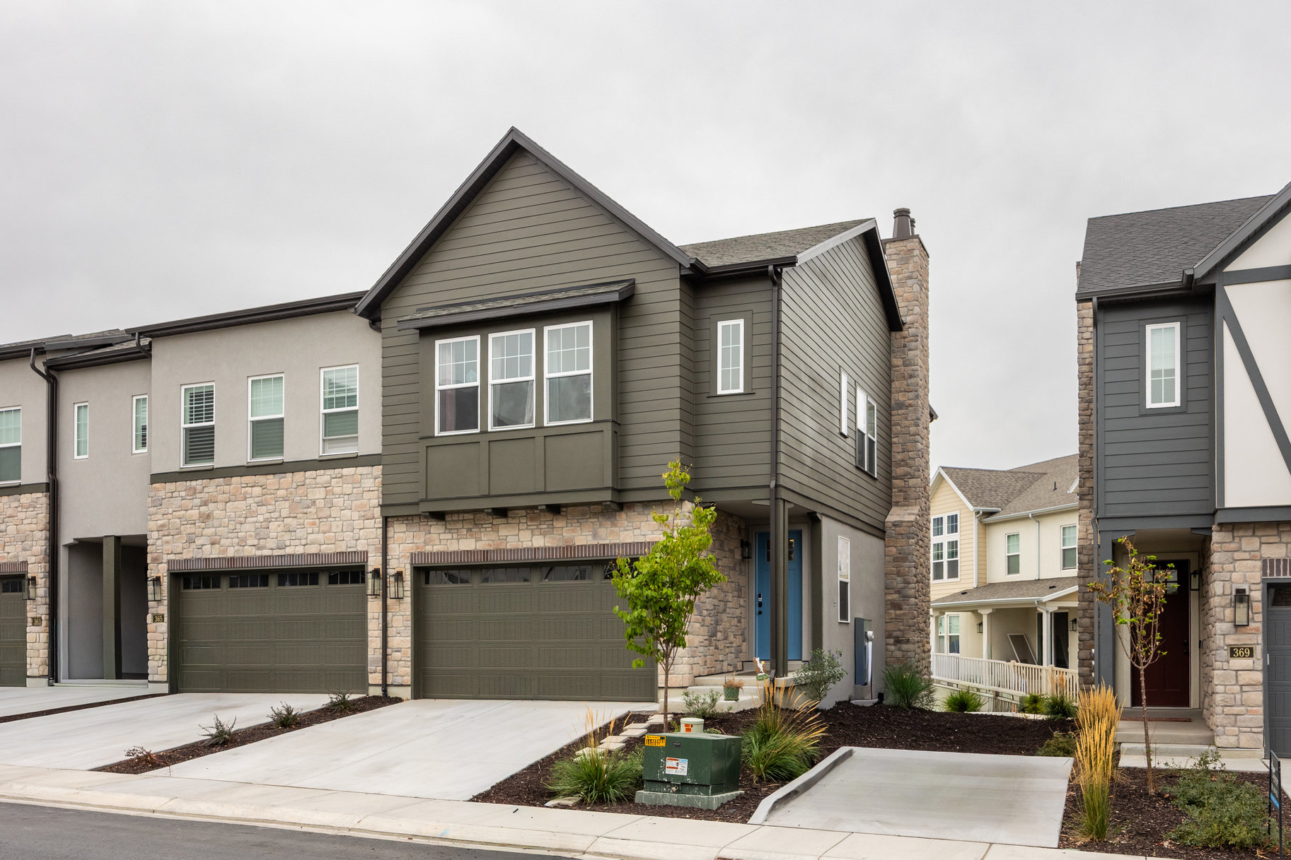 367 W Songbird Lane