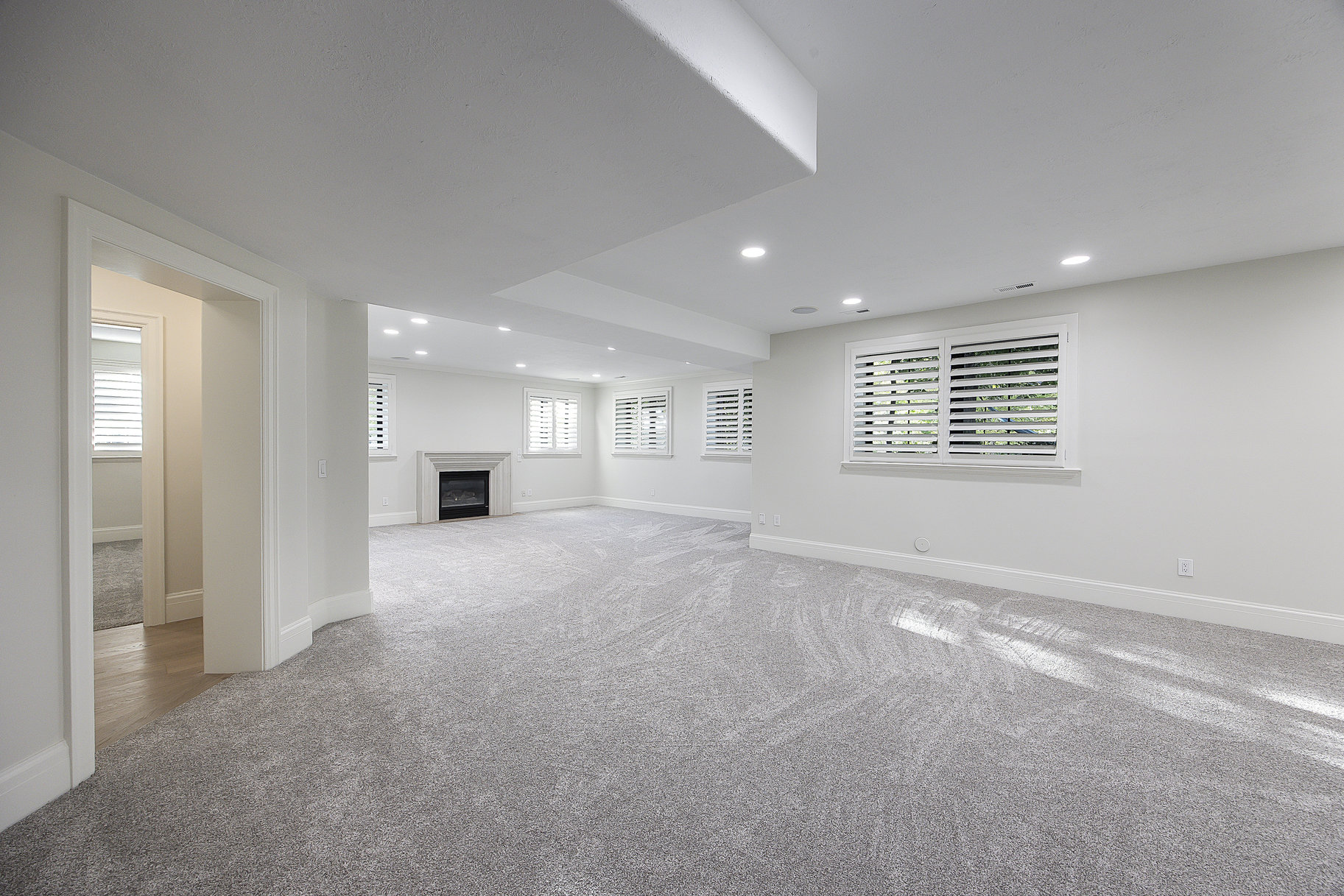 14687 S Nestled Cove