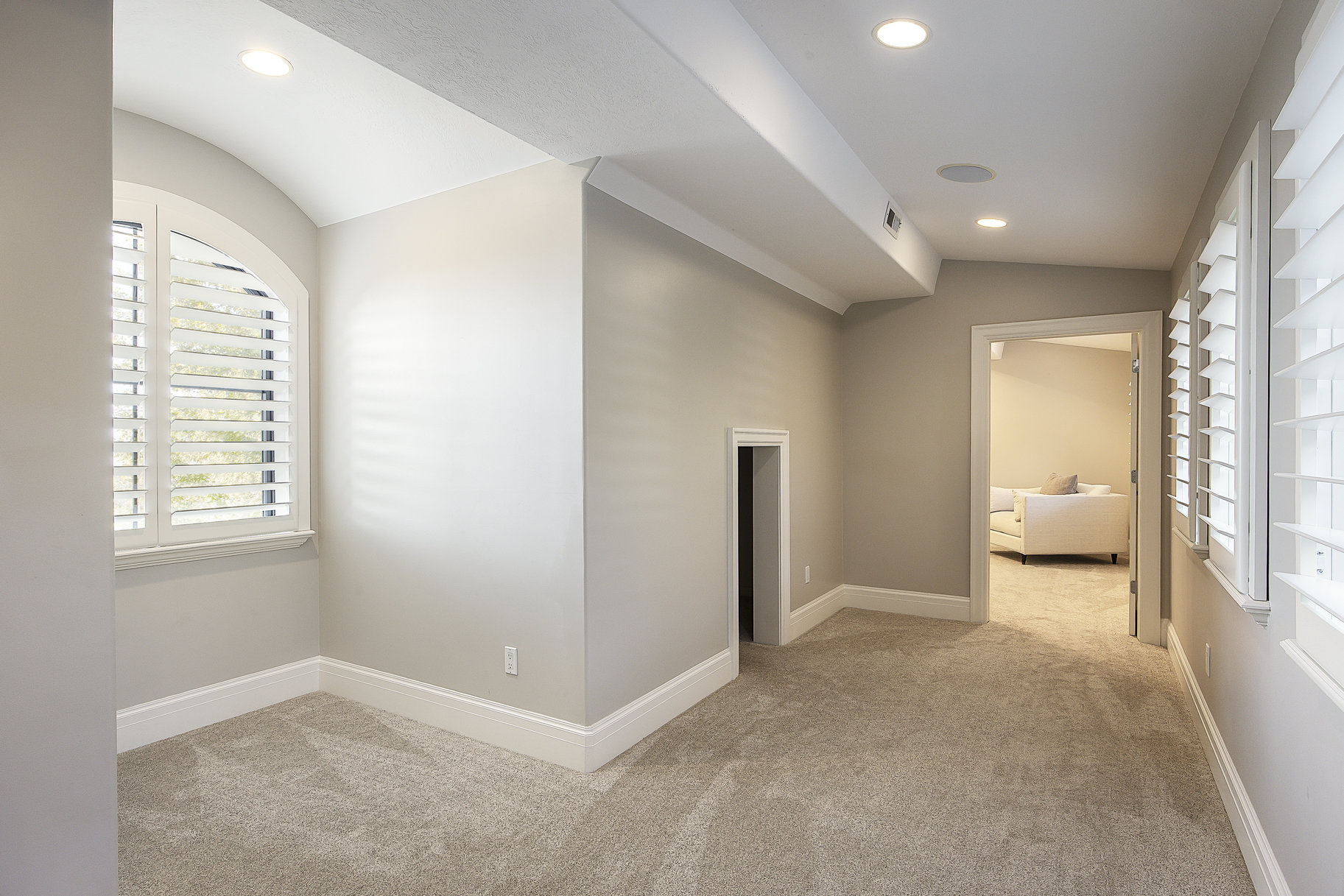 14687 S Nestled Cove
