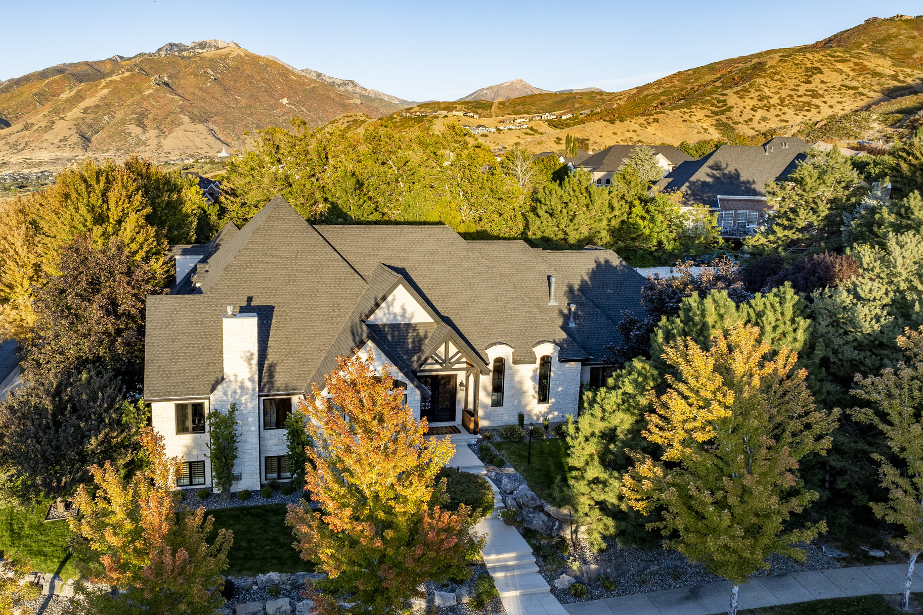 14687 S Nestled Cove