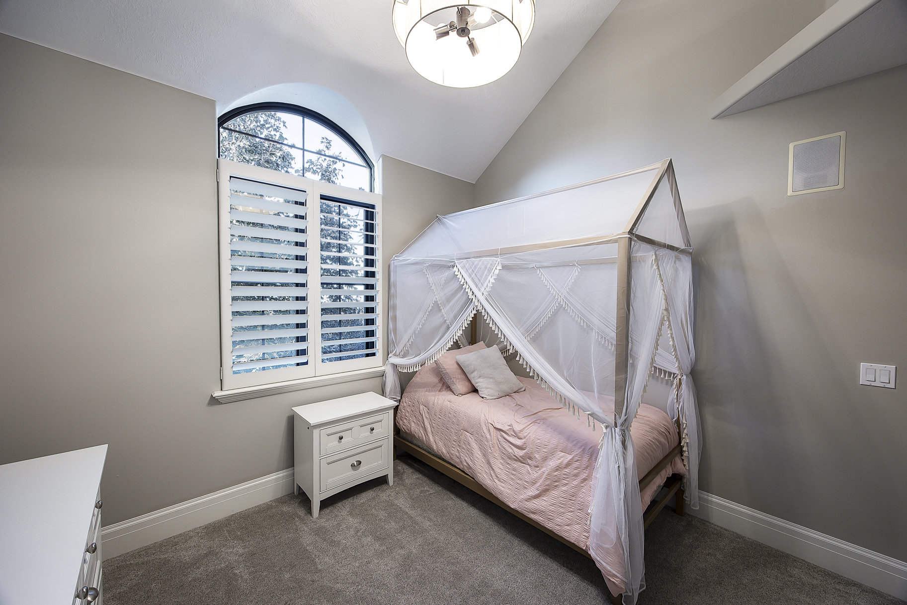 14687 S Nestled Cove
