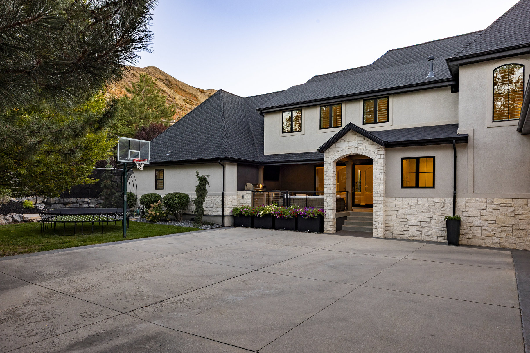 14687 S Nestled Cove