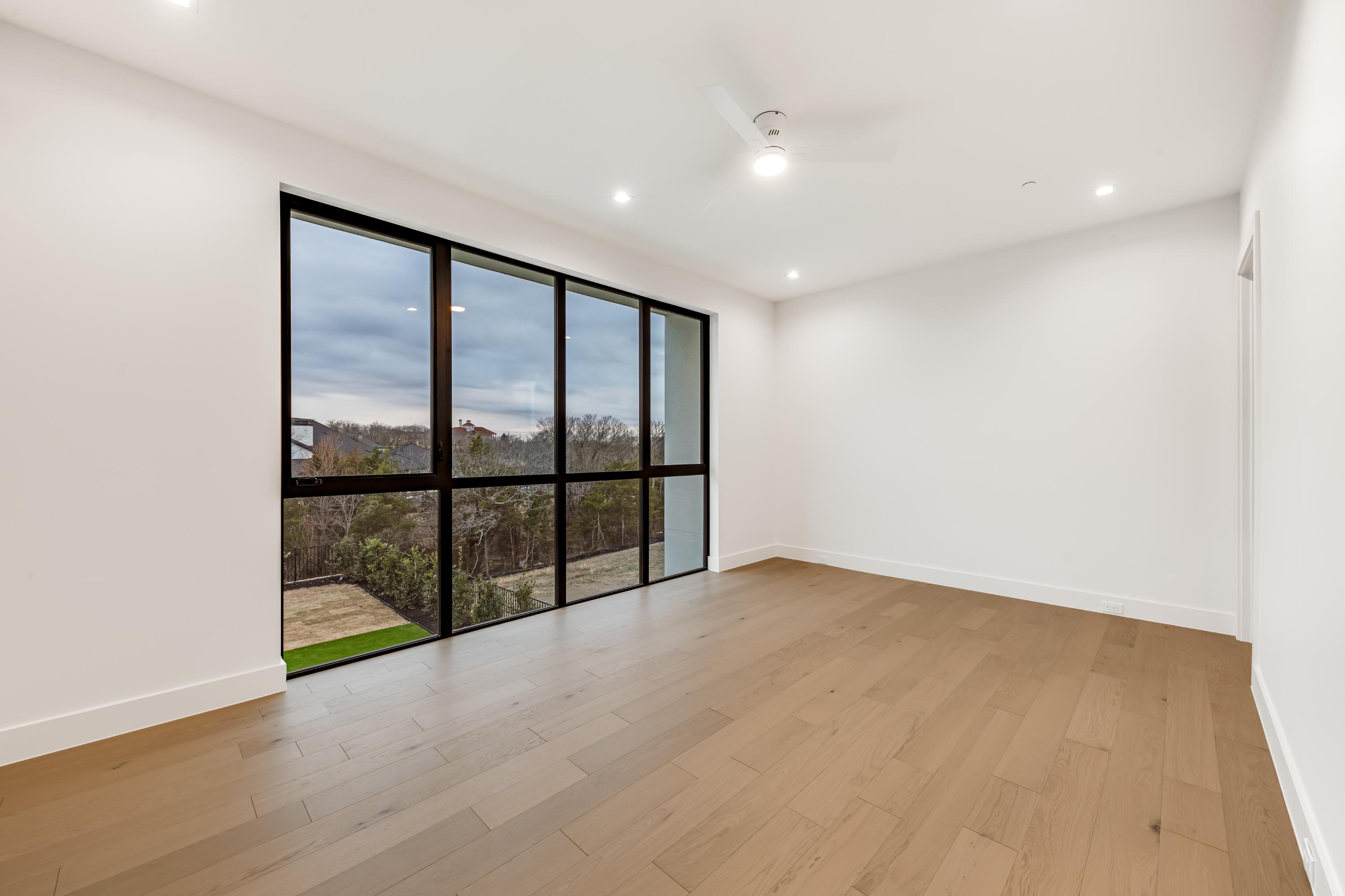 229 Sunset Point Trail 