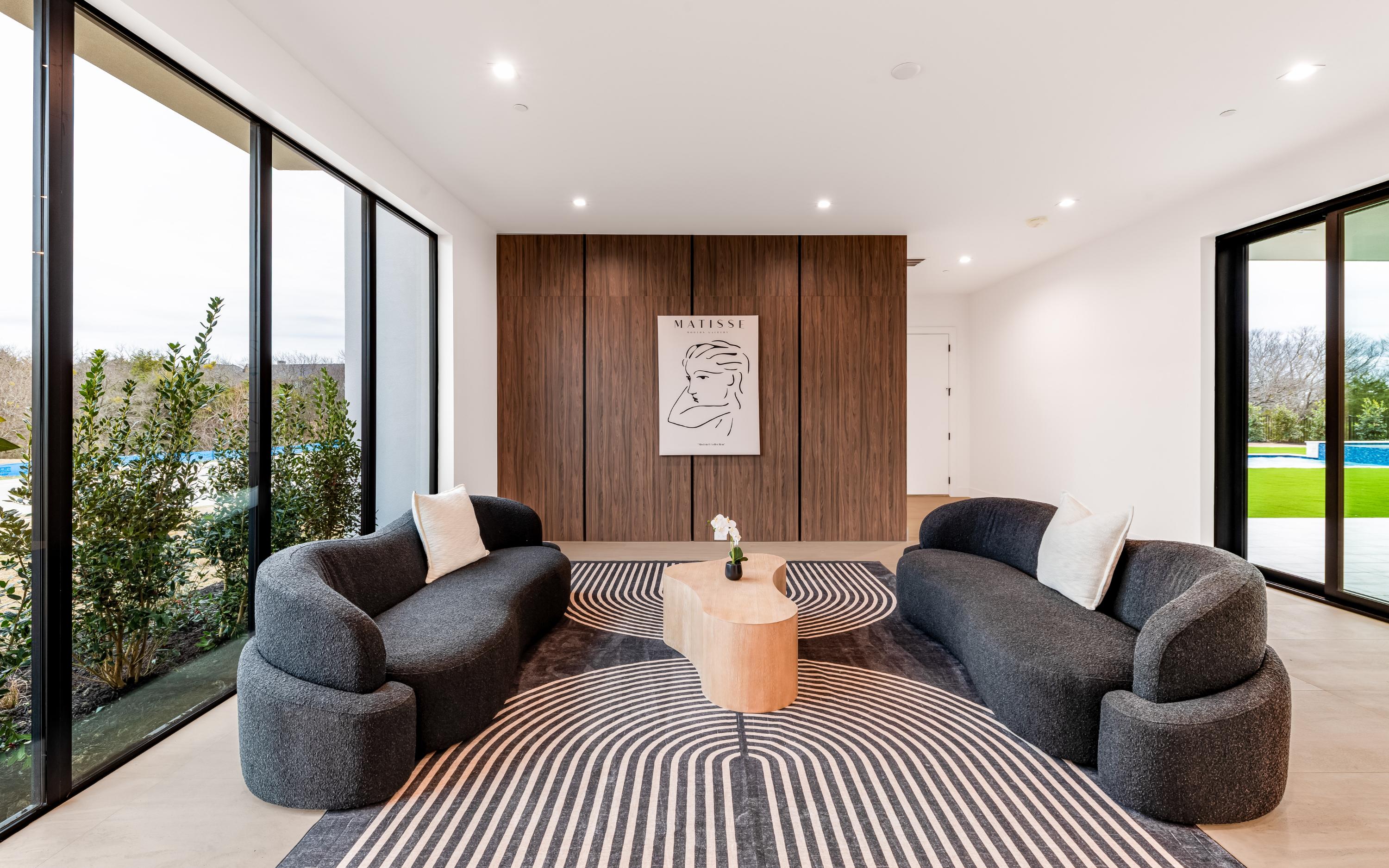 229 Sunset Point Trail 