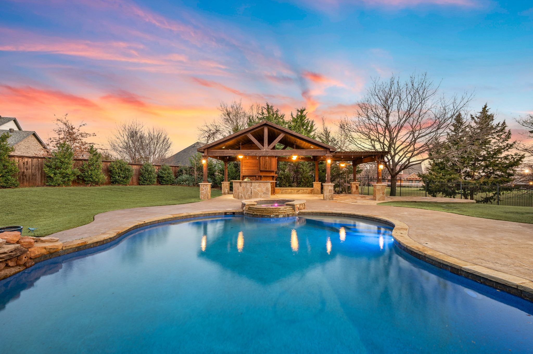 5803 Chalford Common 