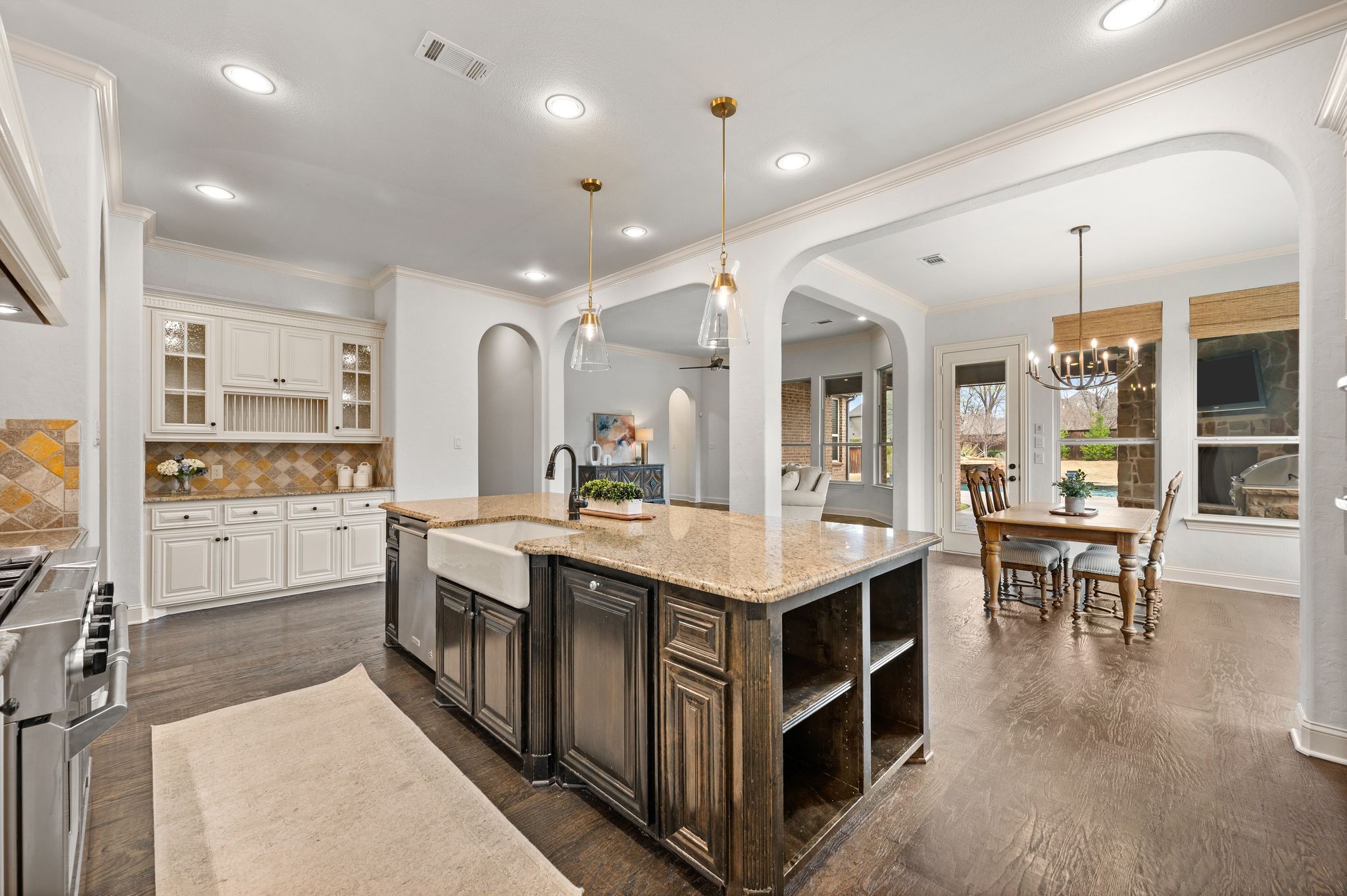 5803 Chalford Common 
