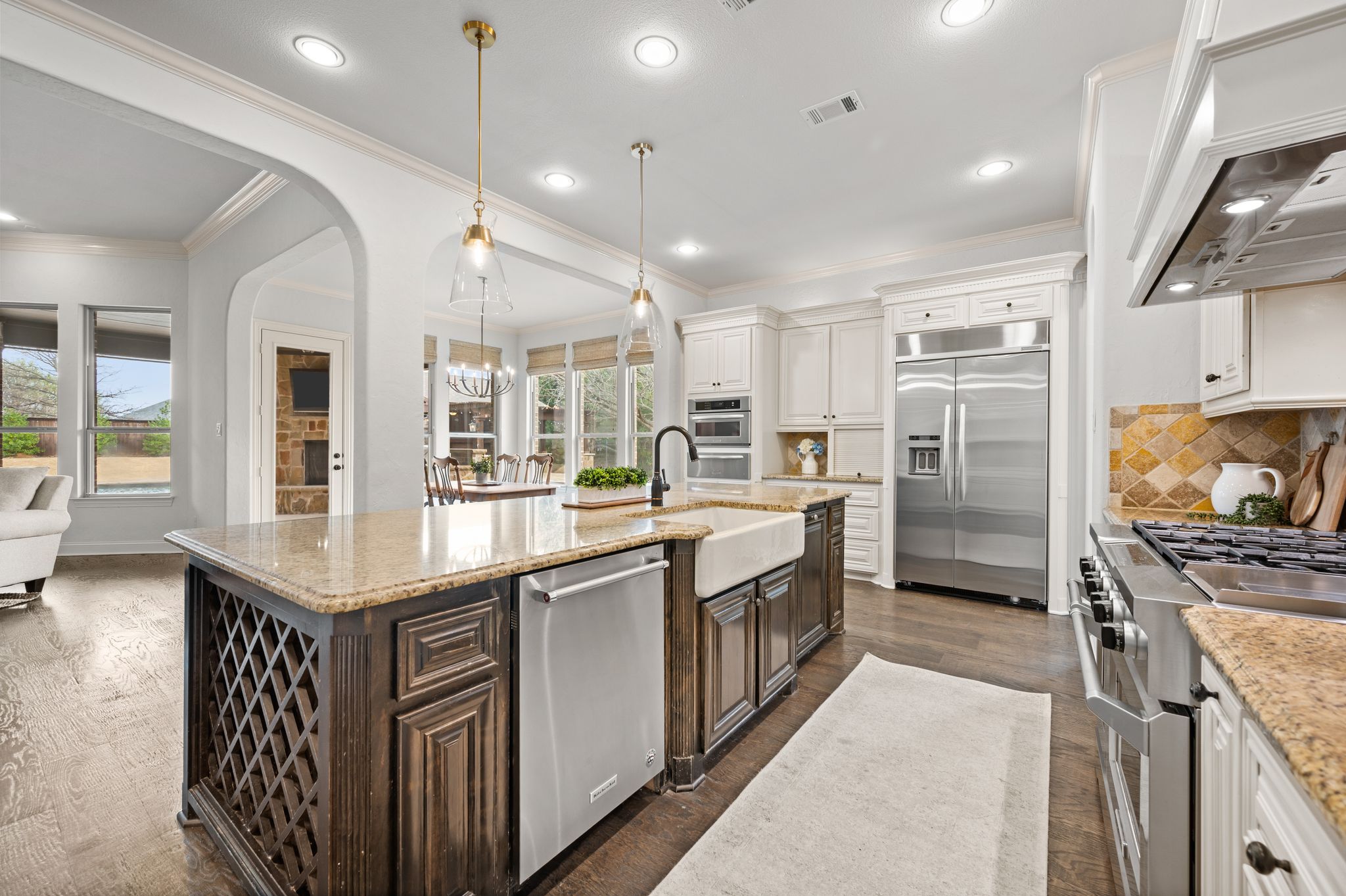 5803 Chalford Common 