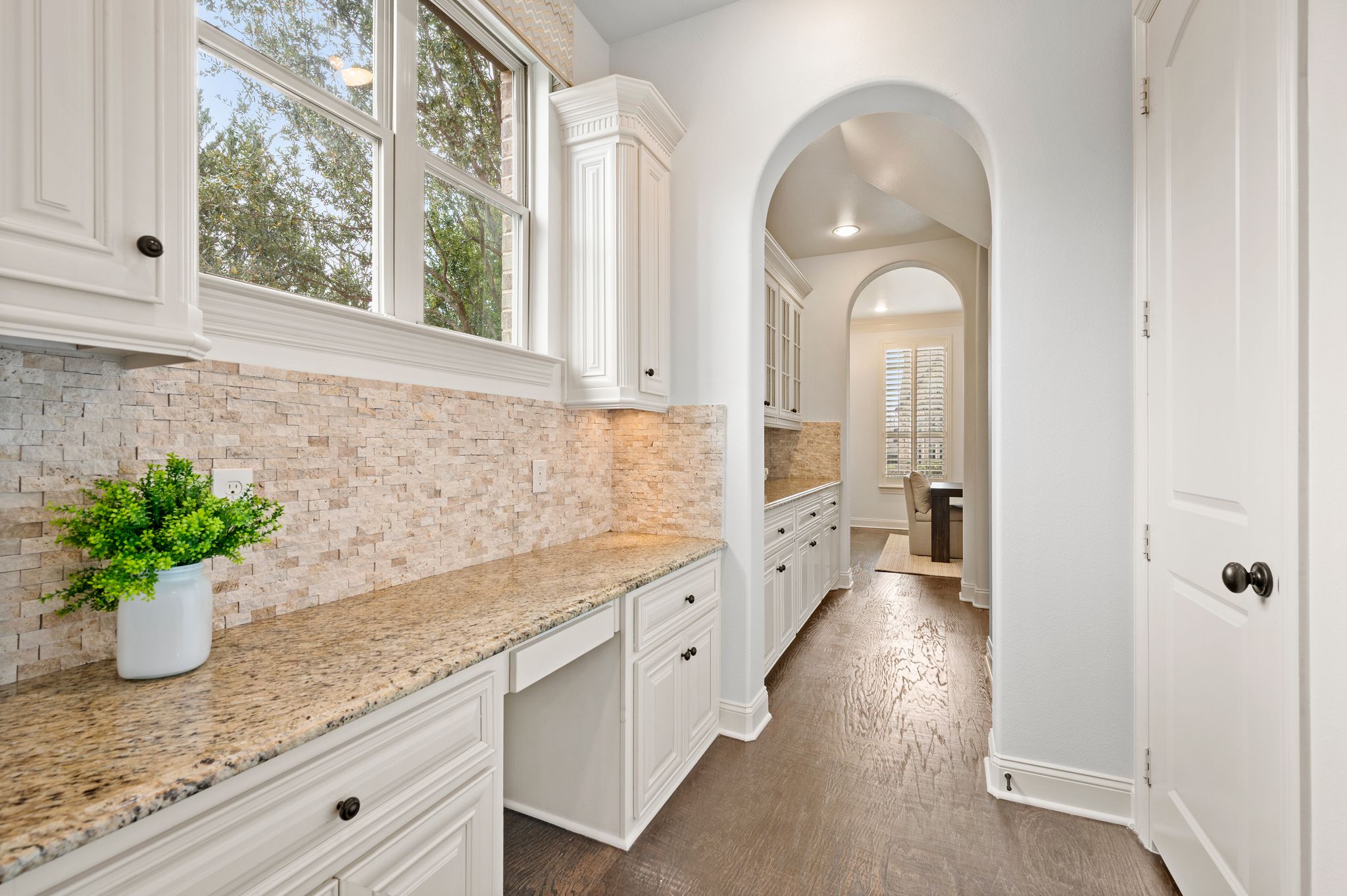 5803 Chalford Common 