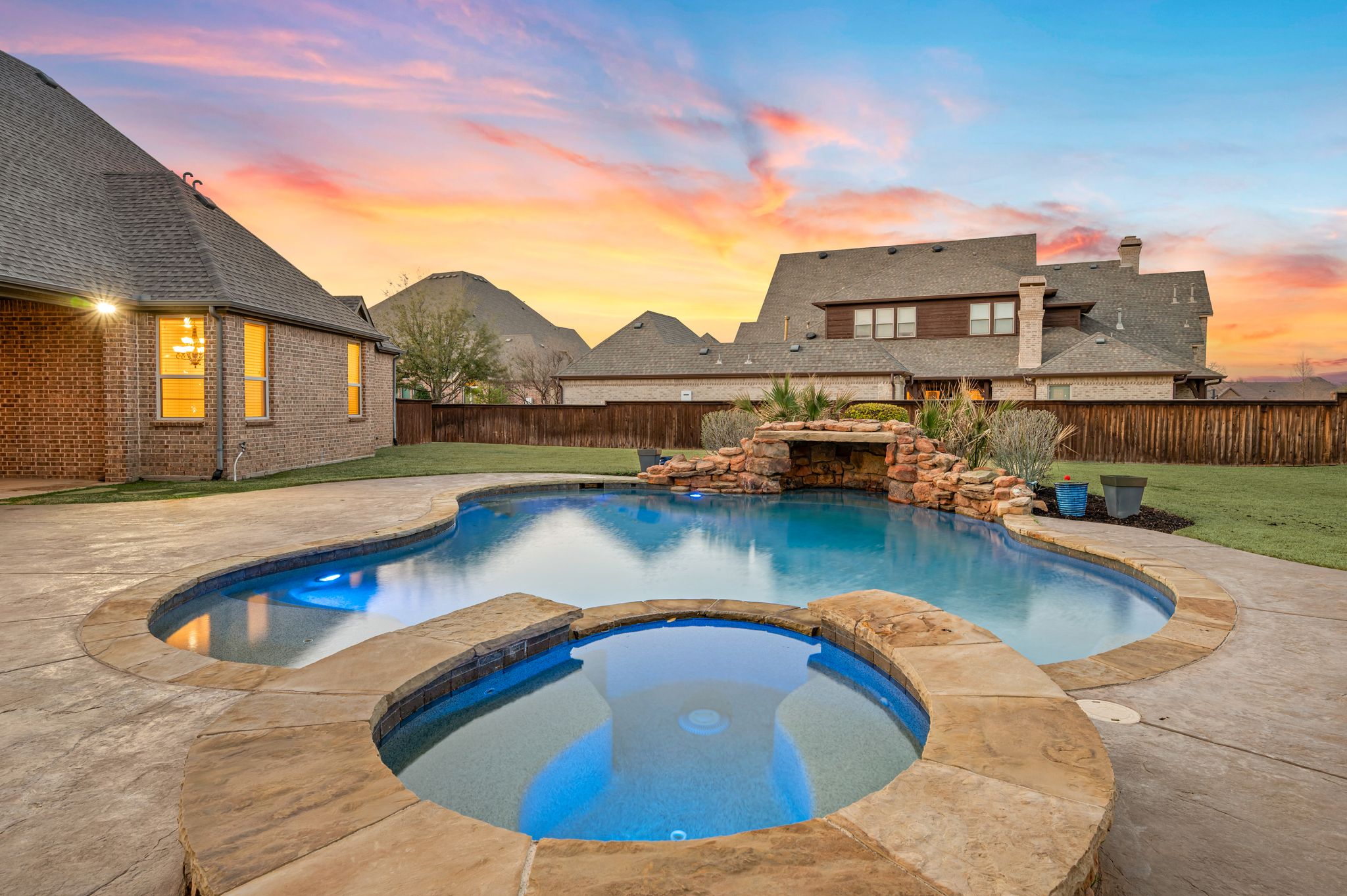 5803 Chalford Common 