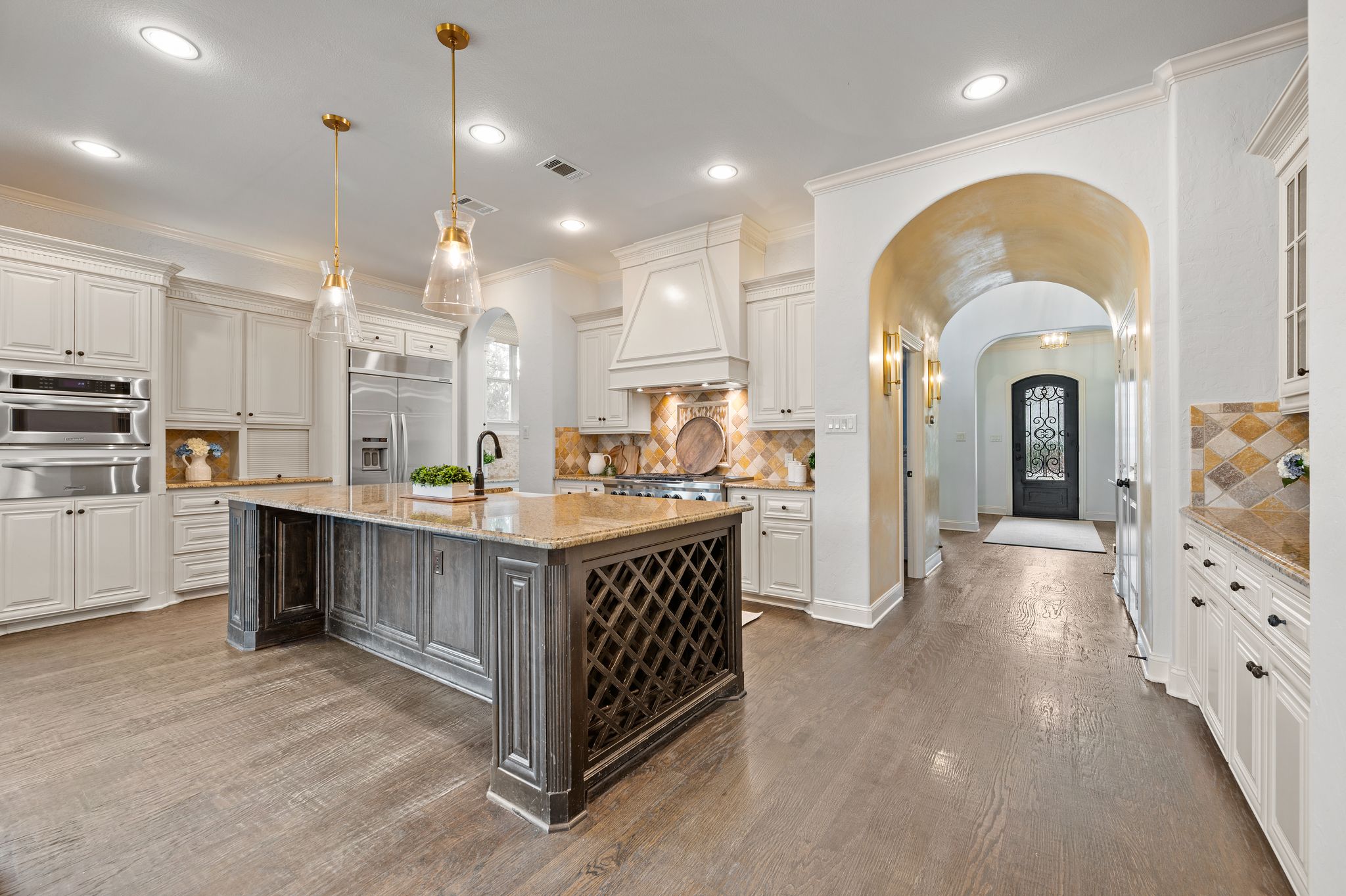 5803 Chalford Common 