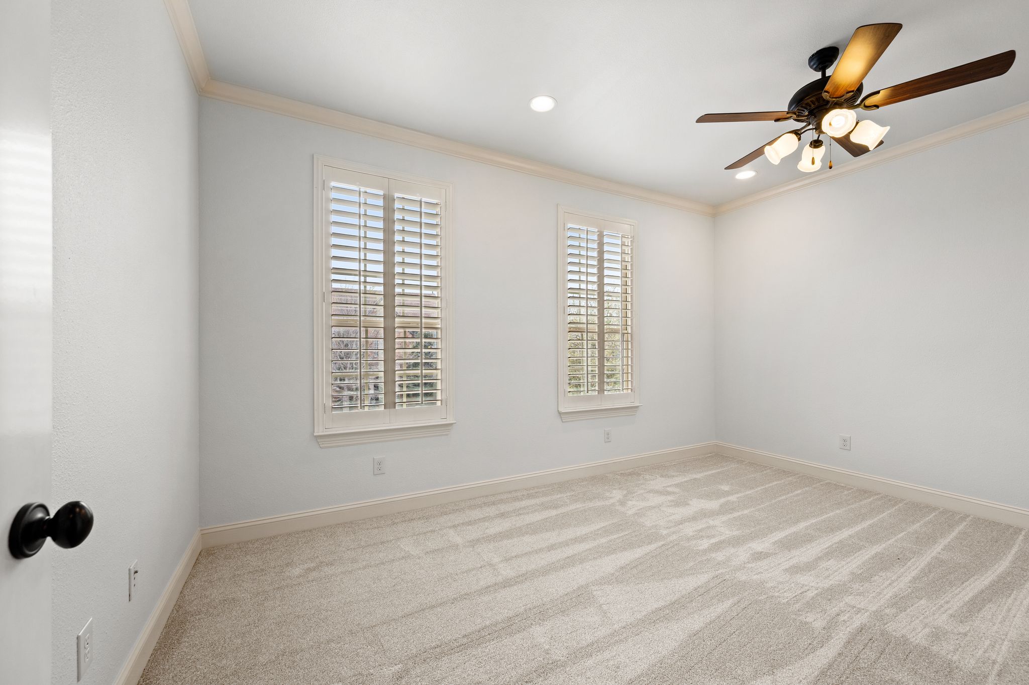 5803 Chalford Common 