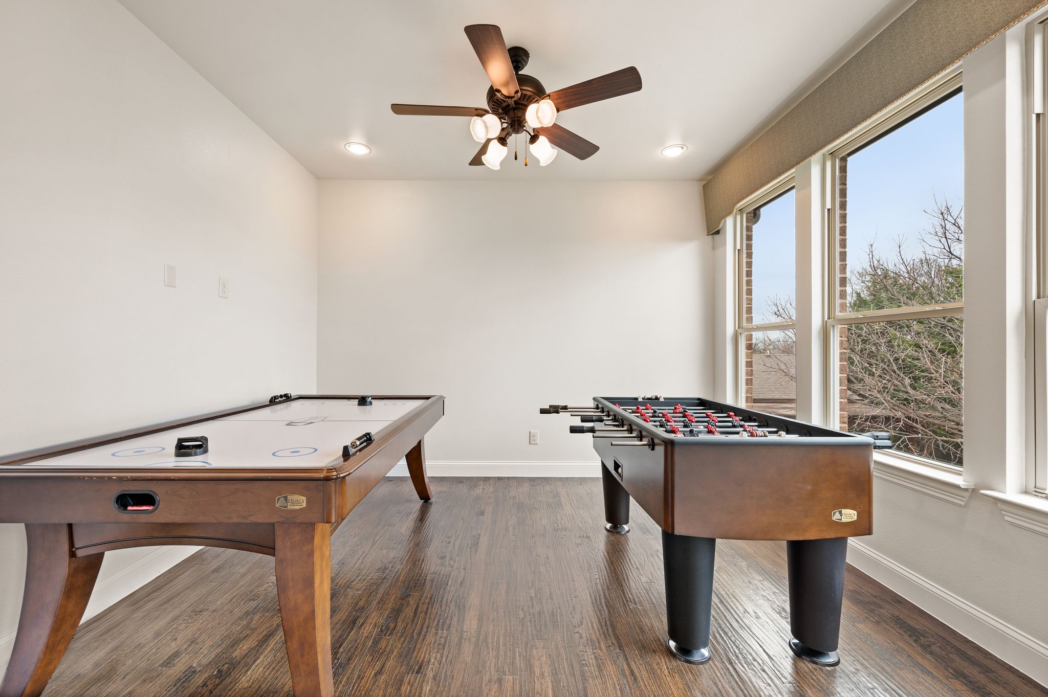 5803 Chalford Common 