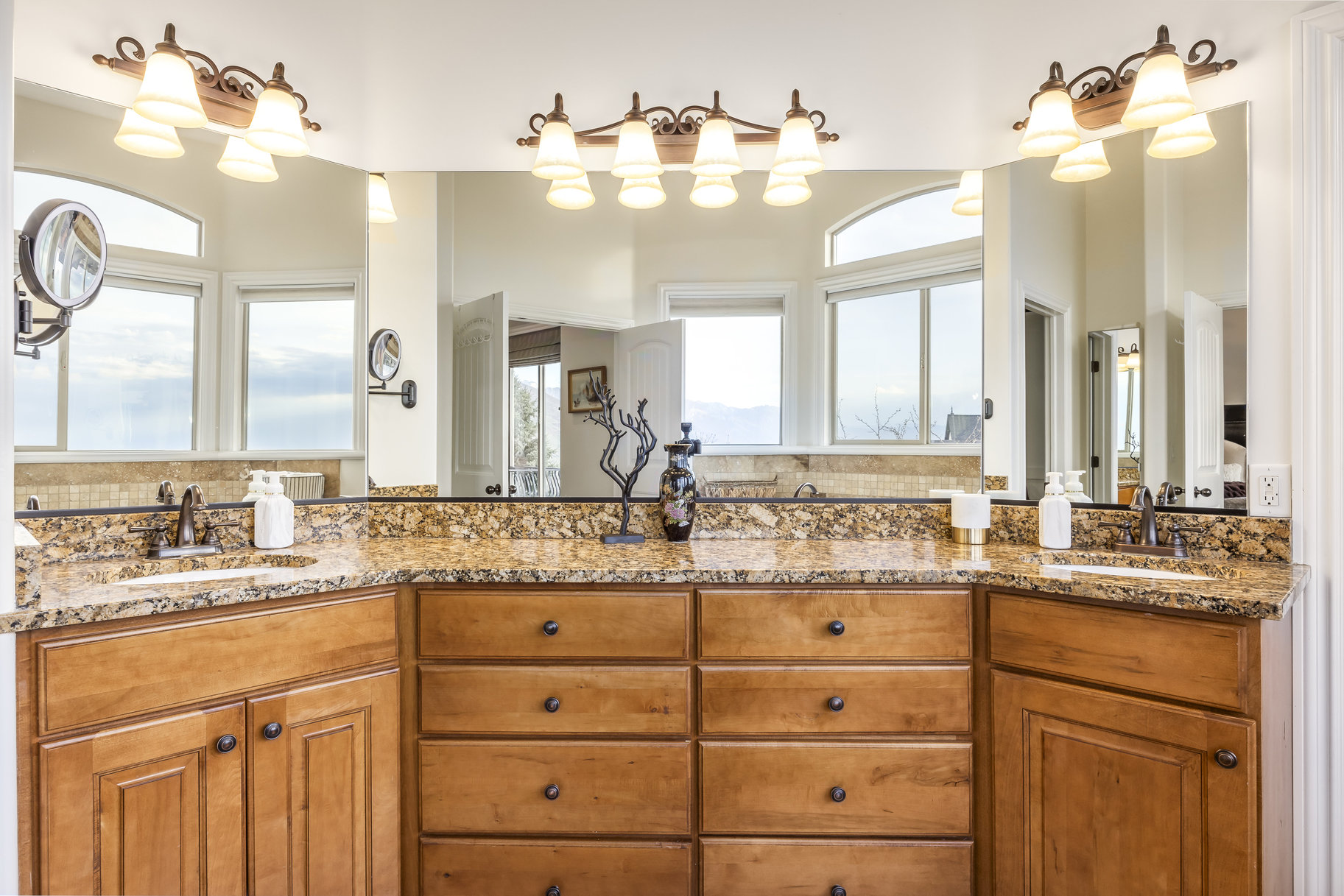 1263 East Wild Maple Court