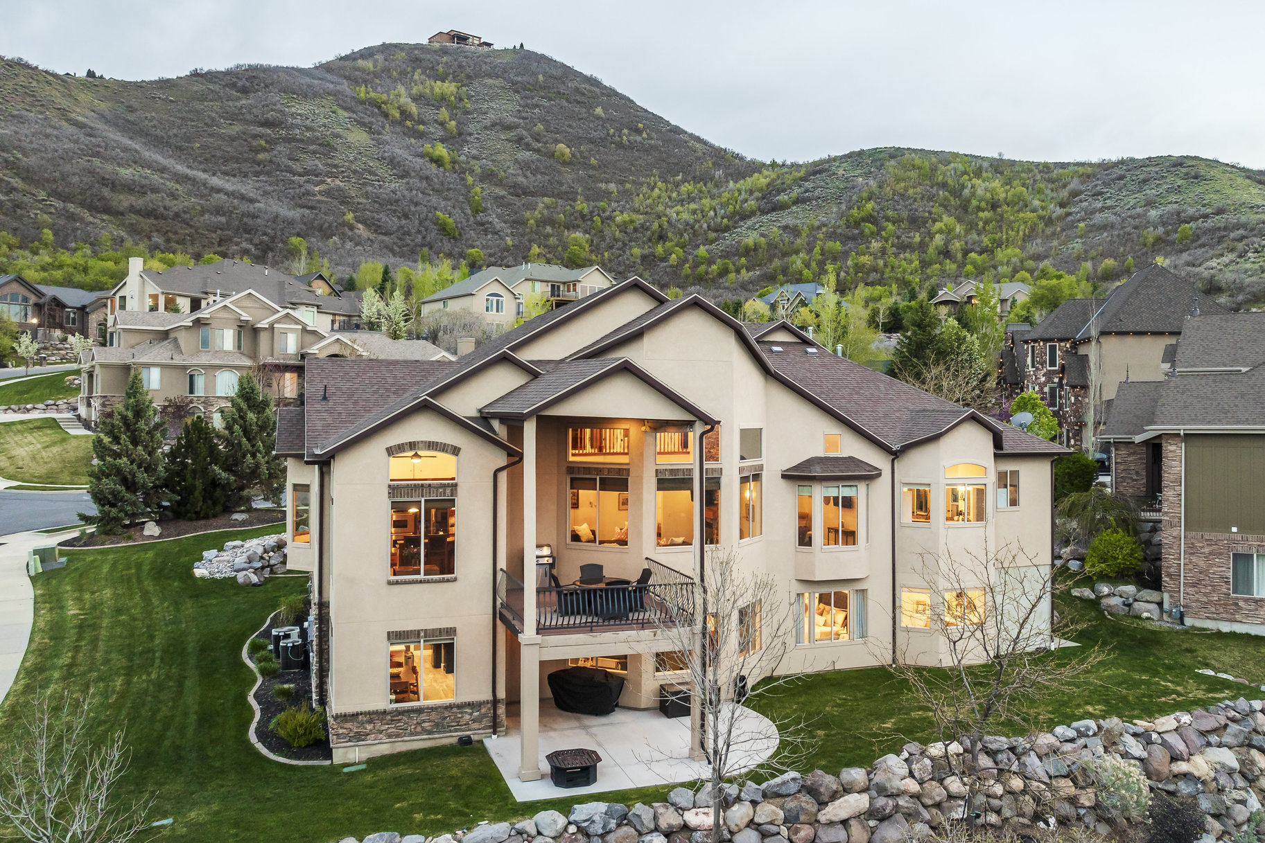 1263 East Wild Maple Court