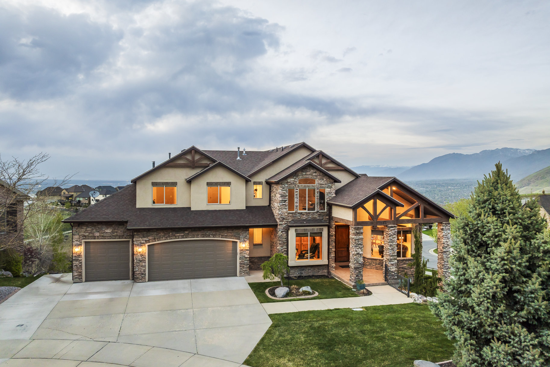 1263 East Wild Maple Court