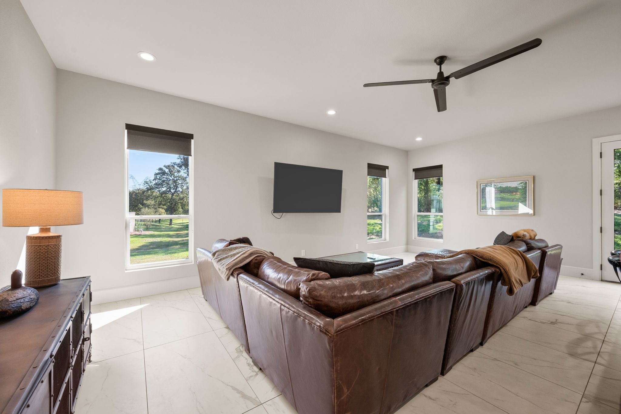 916 Dove Creek Court 