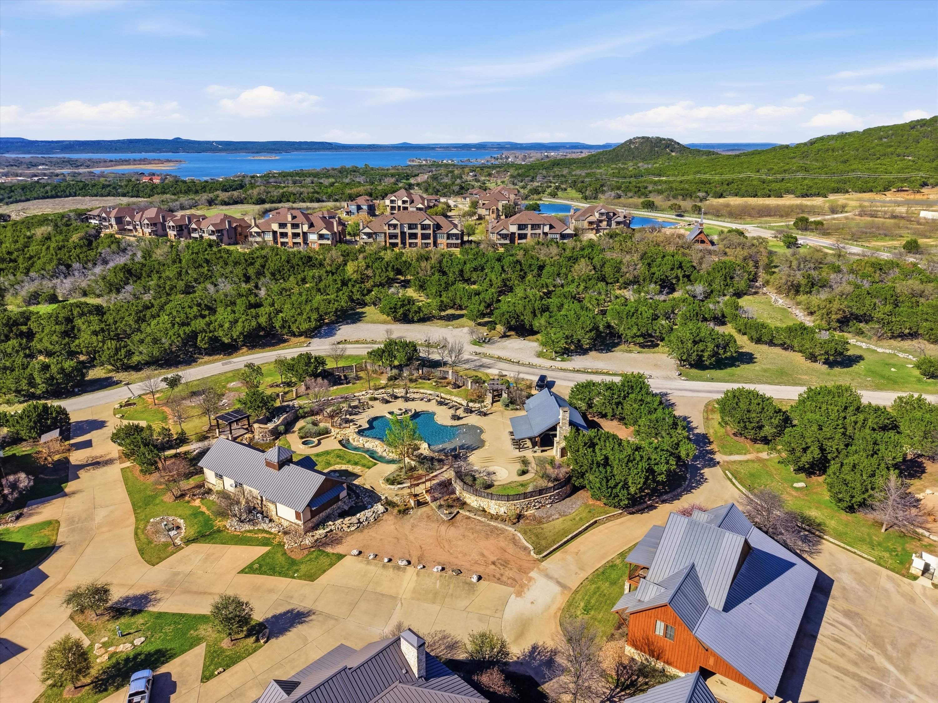 1035 Chapel Ridge Road 