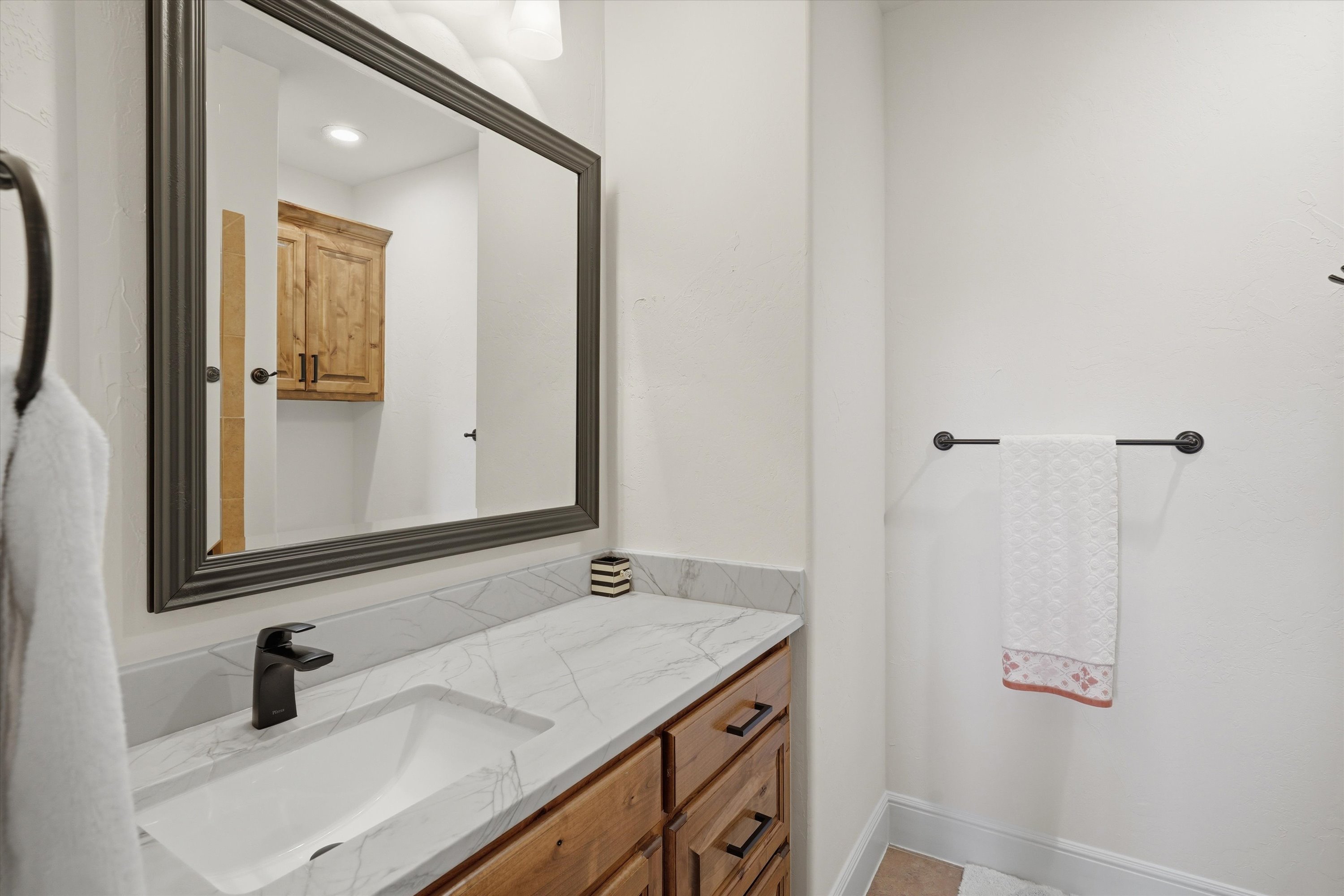 1035 Chapel Ridge Road 