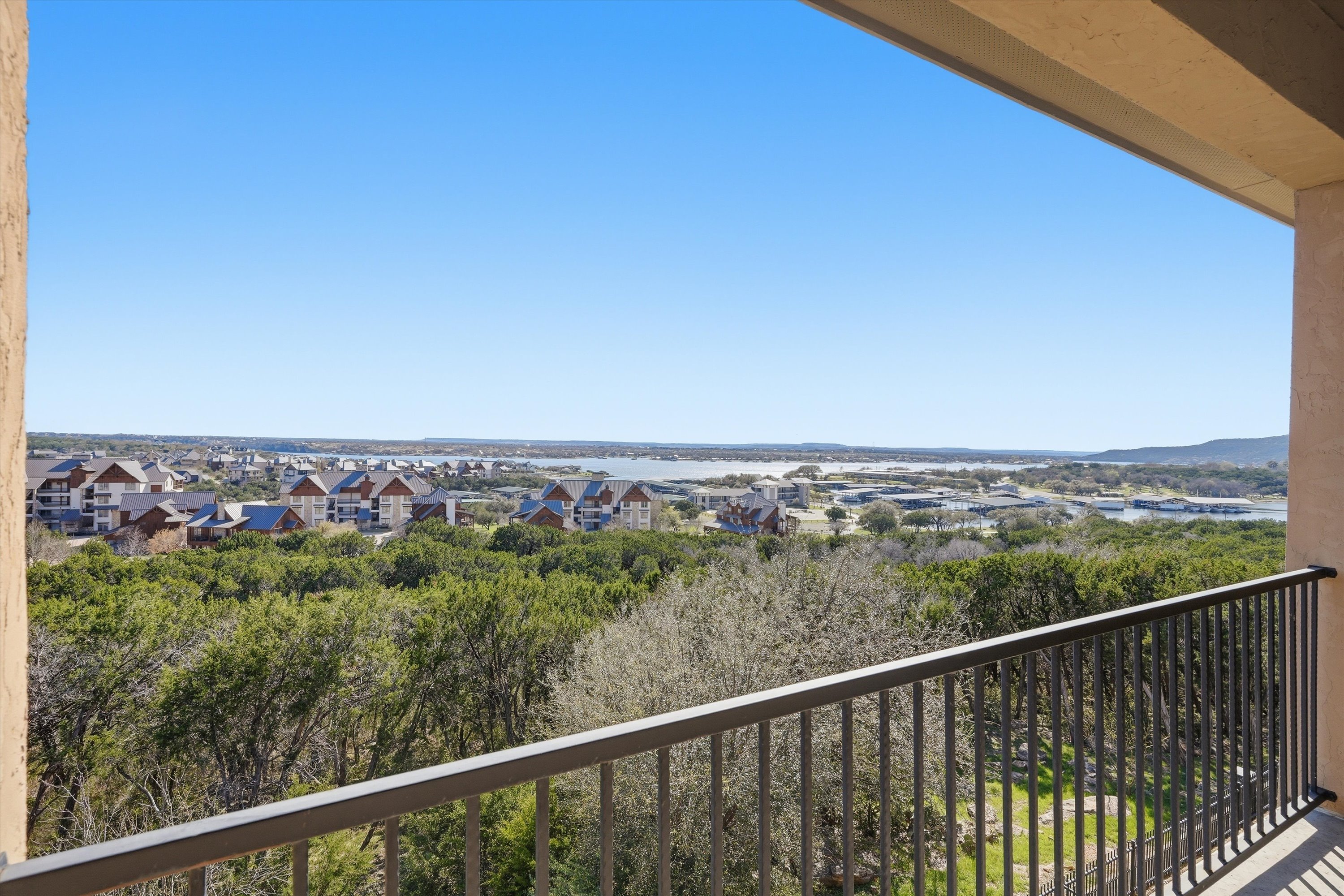 1035 Chapel Ridge Road 