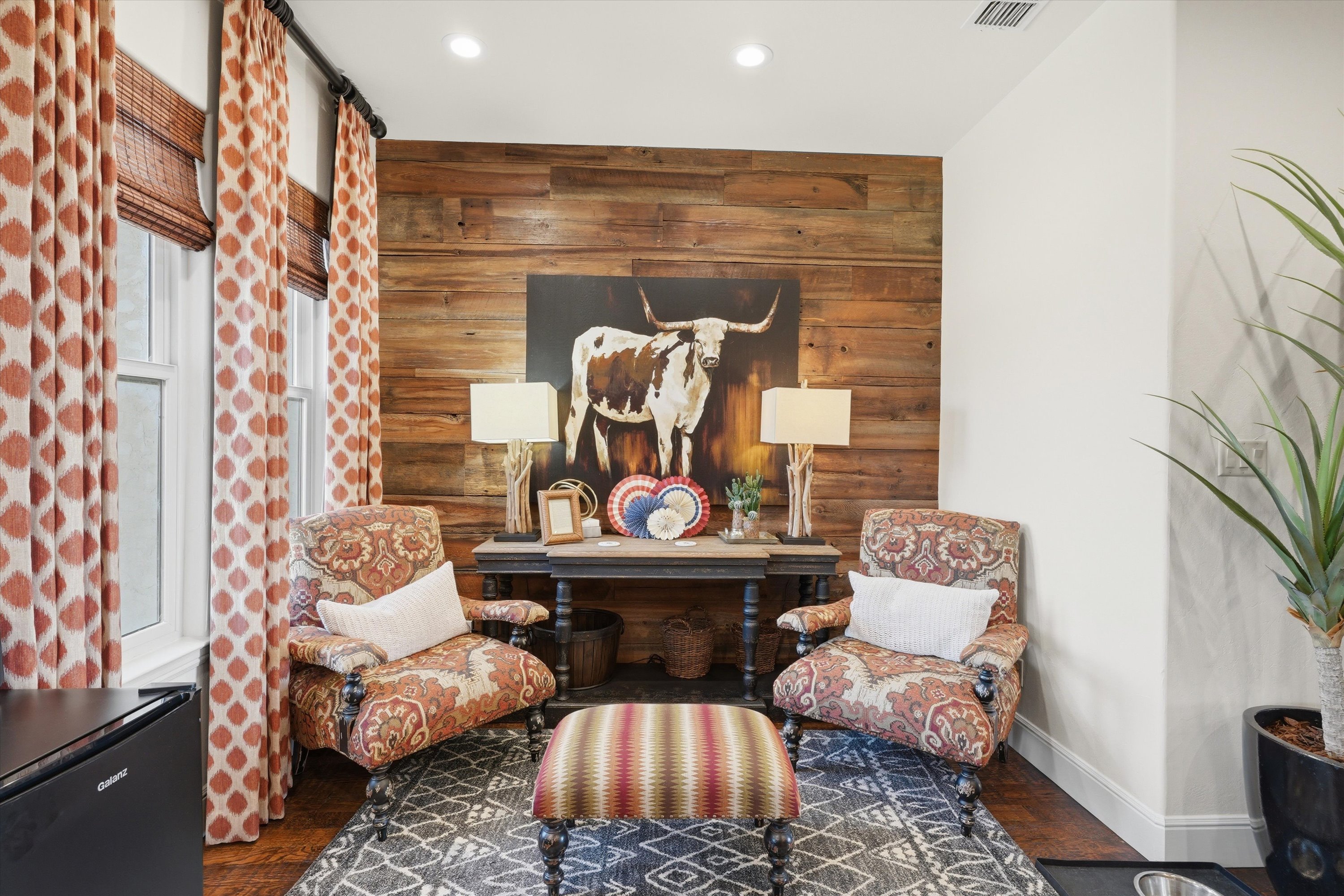 1035 Chapel Ridge Road 